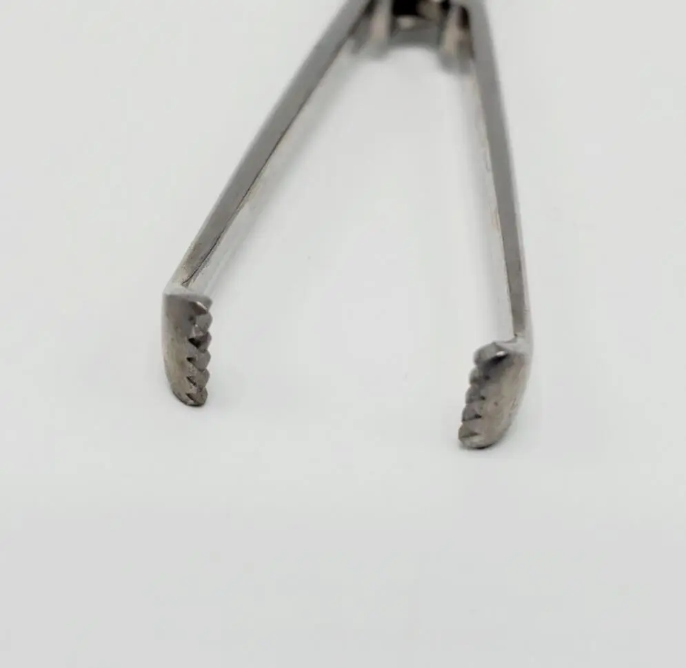 Jarit 135-110 Allis Tissue Forceps 5 x 6 Teeth Straight 7-1/2" - Image 3
