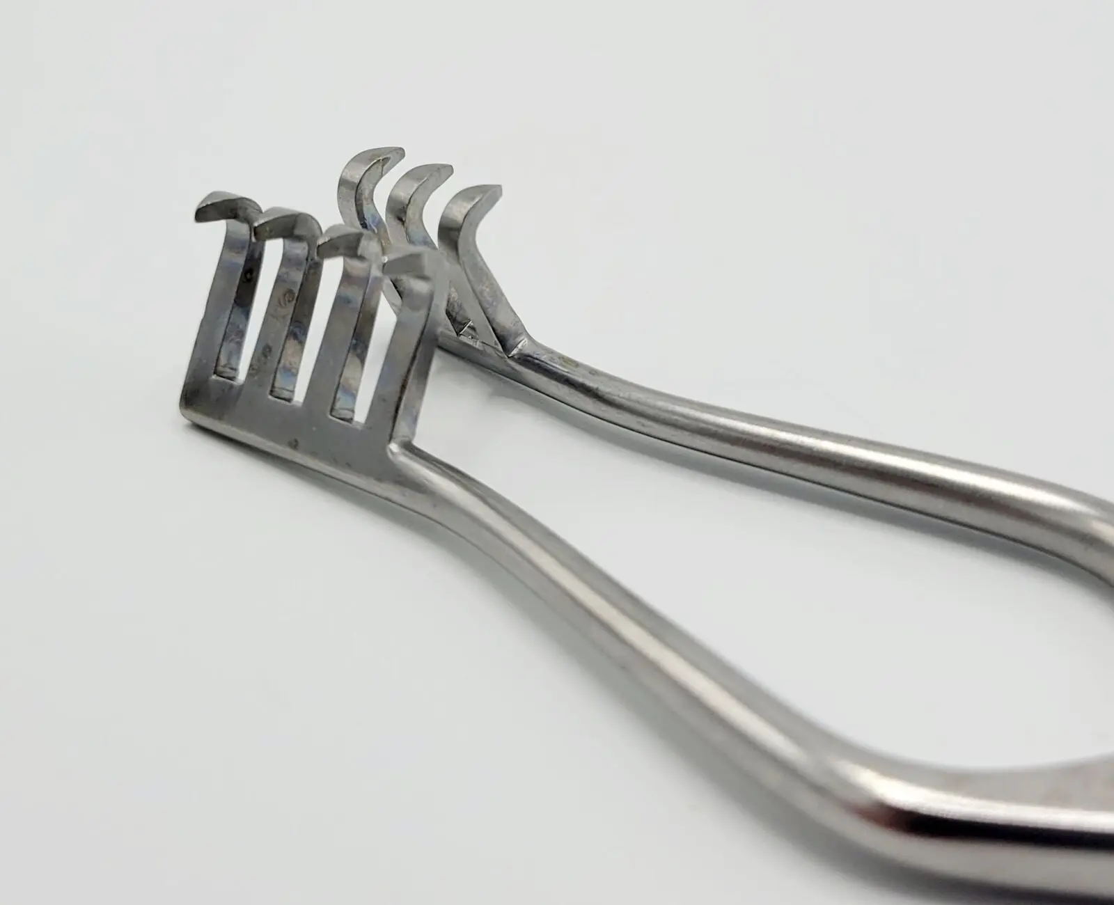 Jarit 204150 Weitlaner Retractor 3 x 4 Teeth Sharp 5-1/2" - Image 3