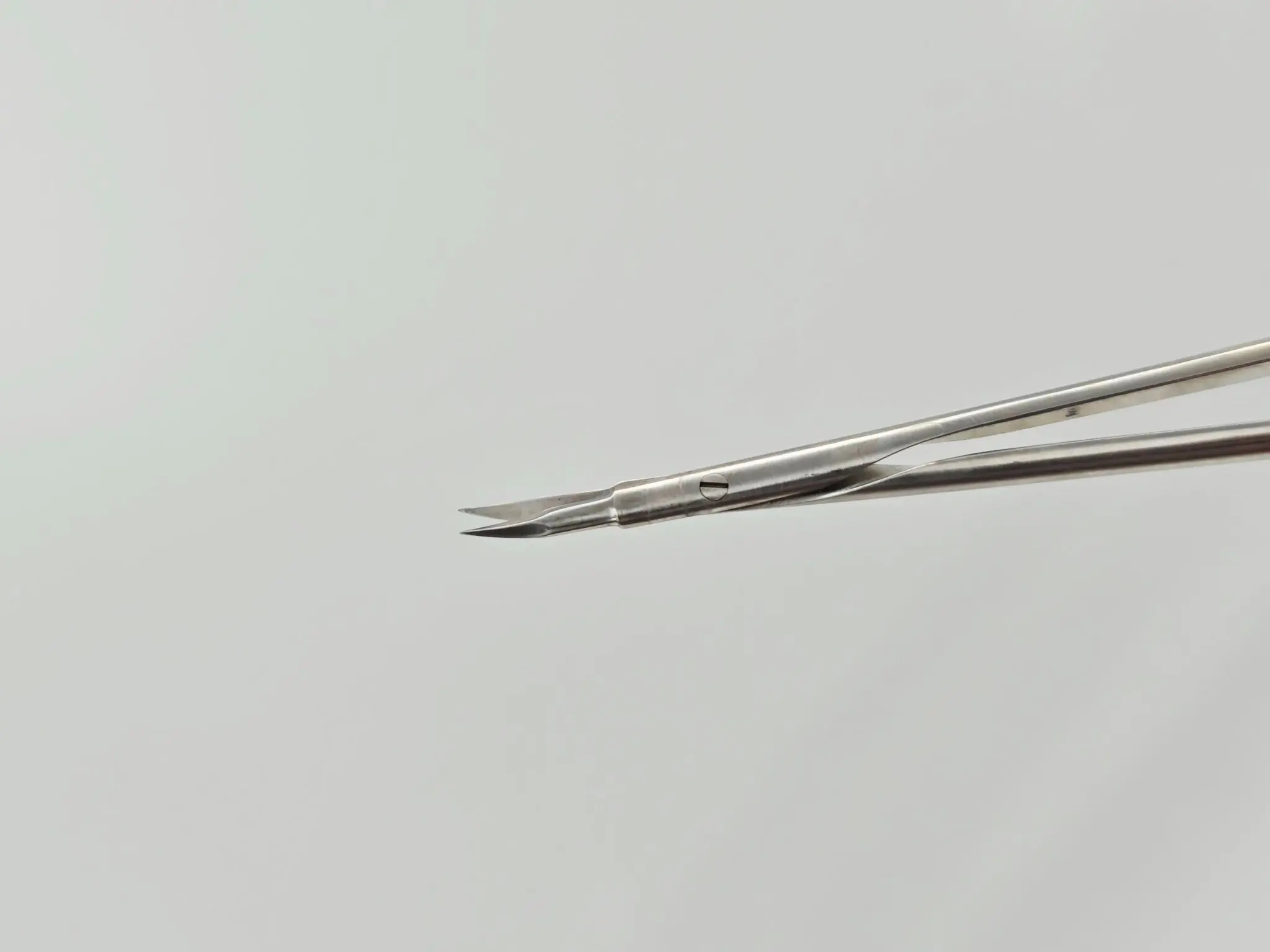 Jarit 277-104 Yasargil Scissors Bayonet Handle Curved 7.5mm Micro Blade ENT 9" - Image 3