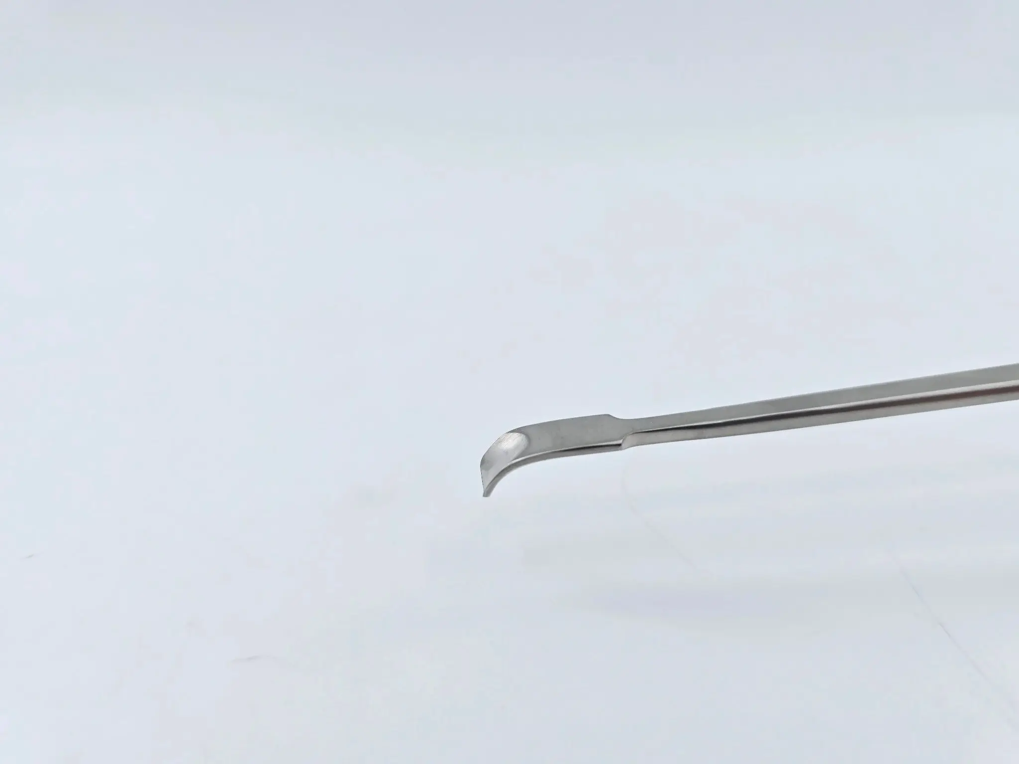 Jarit 285-425 D'Errico Nerve Root Retractor Bayonet 7.8mm Wide 8-3/4" - Image 4
