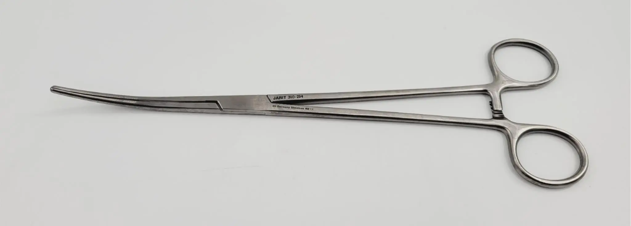 Jarit 310-214 Crafoord Coarctation Clamp Serrated 70mm Working Length 9-3/4" - Image 4