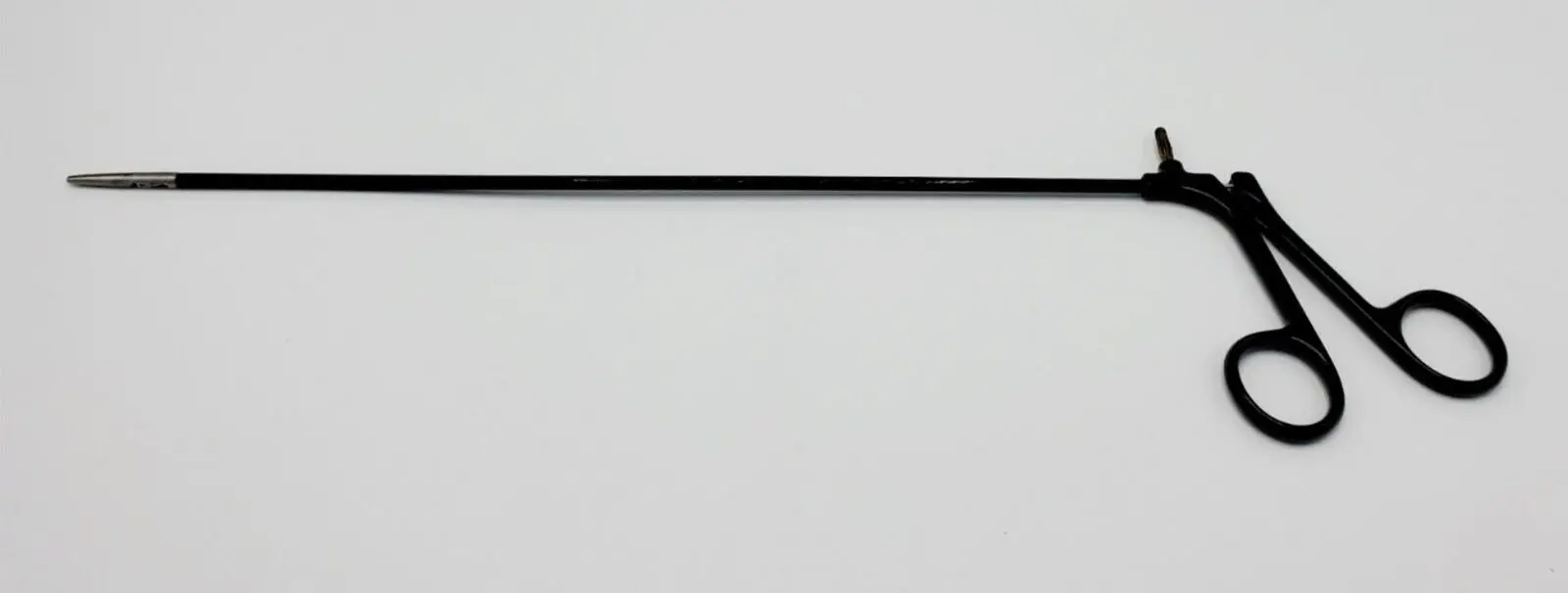 Integra Jarit 600-112 Forceps Slender Tapered & Fine Serrated Jaws Monopolar 5mm 16-1/2" - Image 2