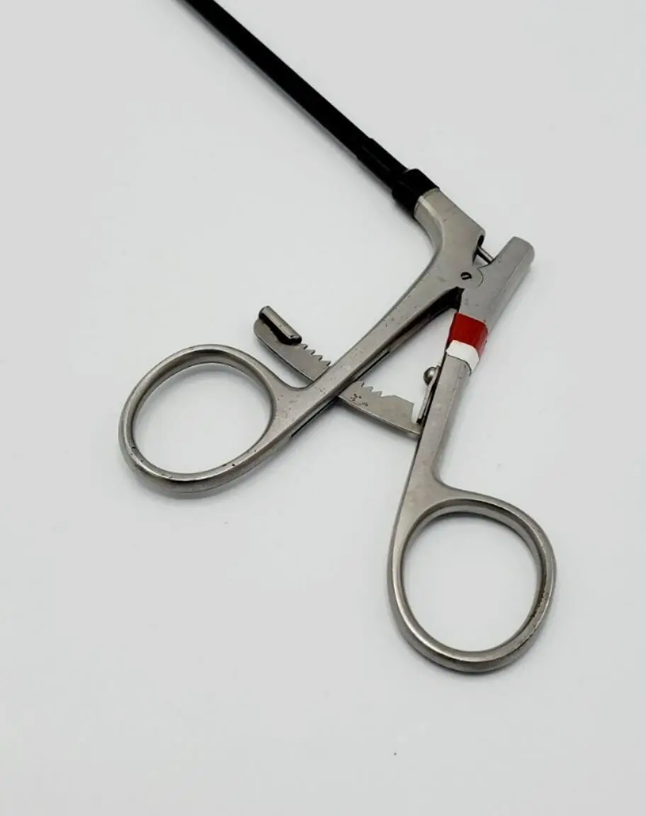 Integra Jarit 600-119 Forceps Retrograde Grasping Ratchet Handle Insulated 5mm 17-1/4" - Image 4