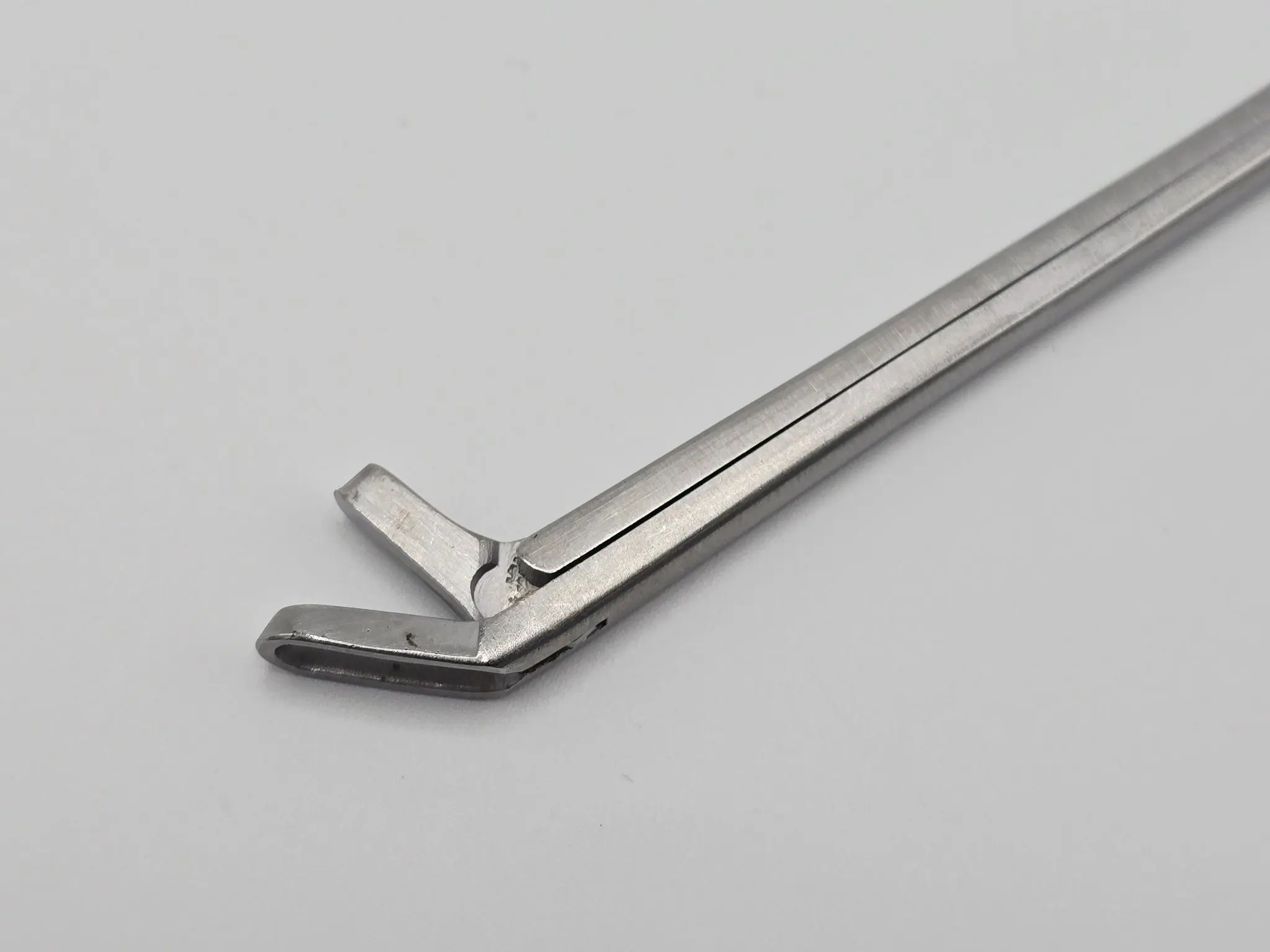 Karl Leibinger 37-301-12 Surgical Rectangular Tip Forceps Stainless Steel Instrument - Image 2