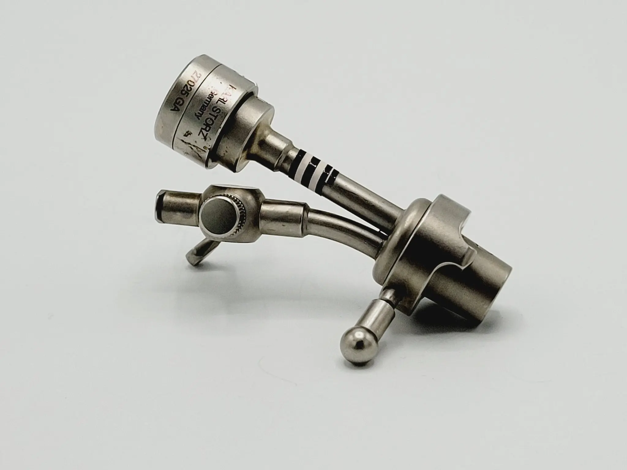 Karl Storz 27025 GA Cystoscopy Telescope Bridge w/ 1 Curved Working Channel - Image 2