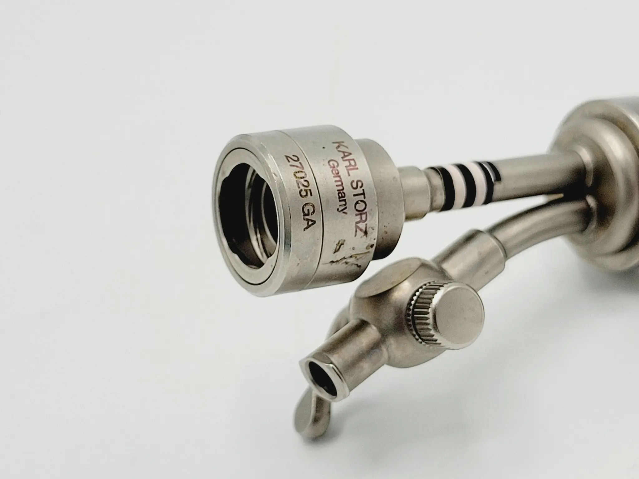 Karl Storz 27025 GA Cystoscopy Telescope Bridge w/ 1 Curved Working Channel - Image 3
