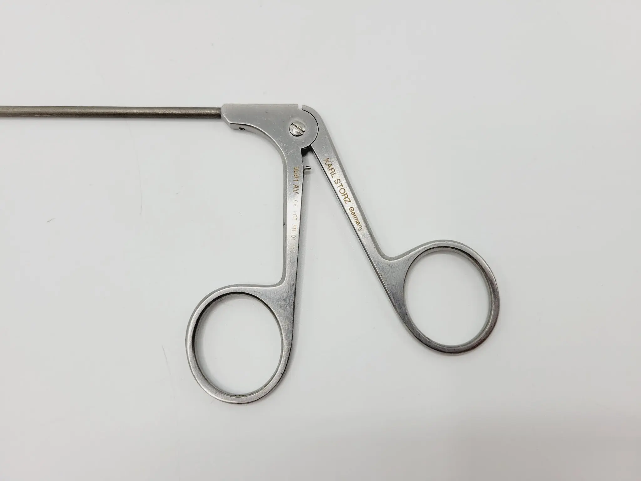 Karl Storz 8591 AV Kleinsasser Micro Laryngeal Round Cup Forceps, Straight, 12" - Image 3