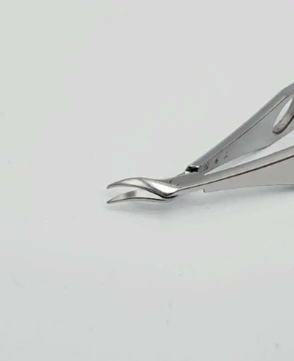 Katena K4-2010 Troutman-Katzin Corneal Scissors w/ Stop Left Strong Curve 4-1/4" - Image 2