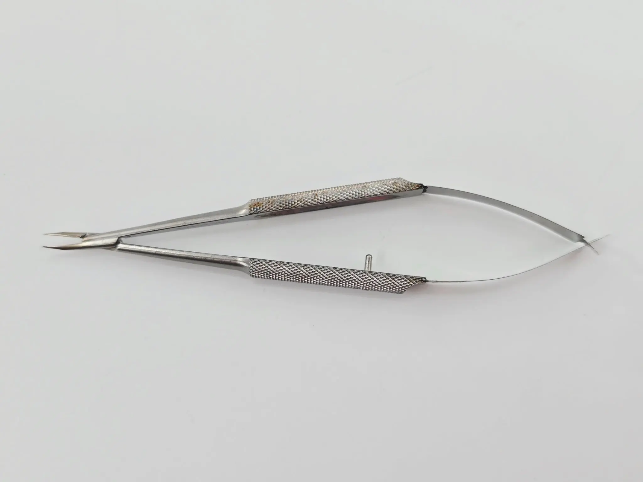 Katena K6-3310 Barraquer Needle Holder Curved w/o Lock Ophthalmology 5" - Image 3