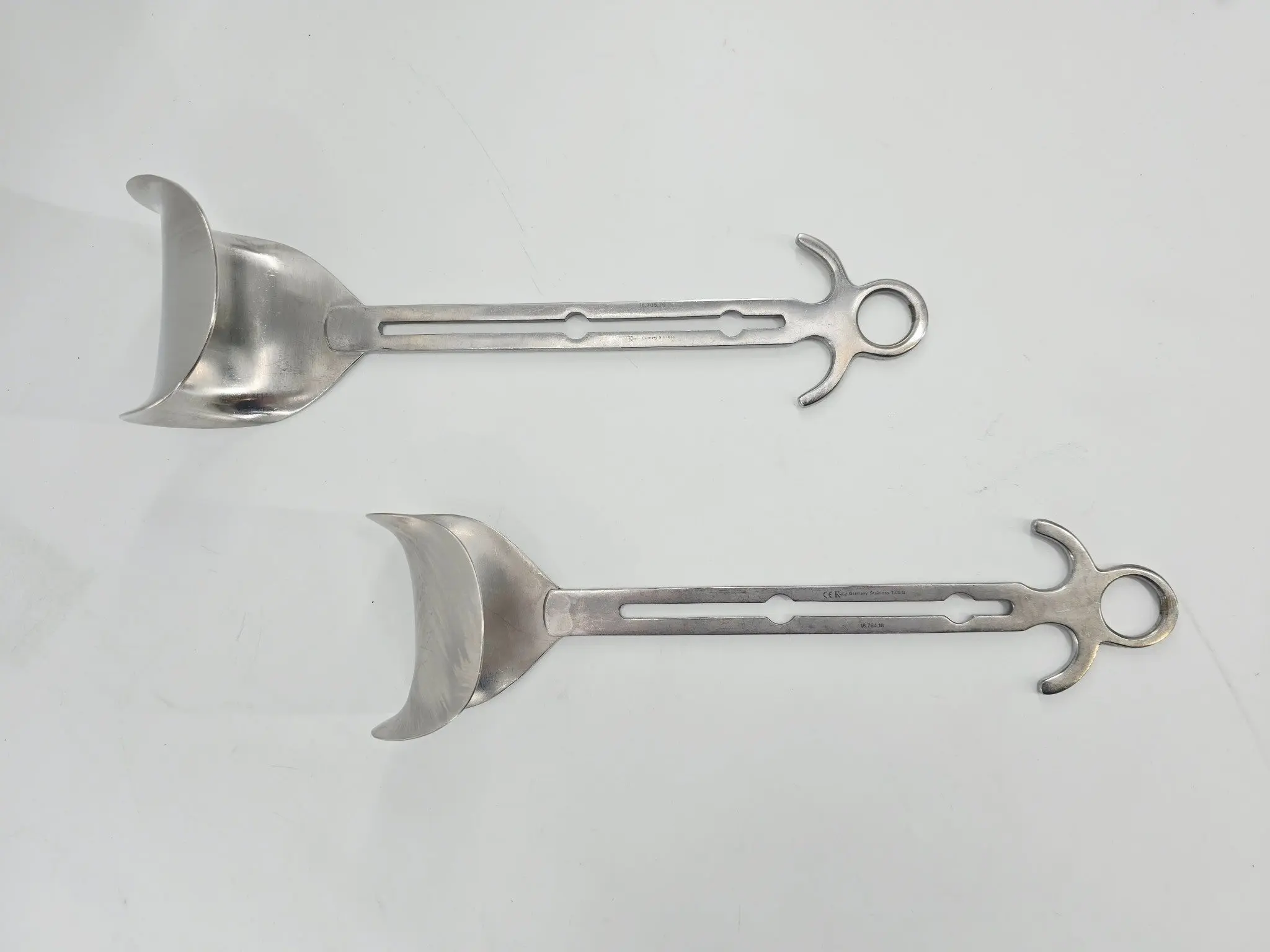 Medline Konig MDS1876418 Balfour Abdominal Retractor w/ 180mm Spread & Two Center Blades - Image 5