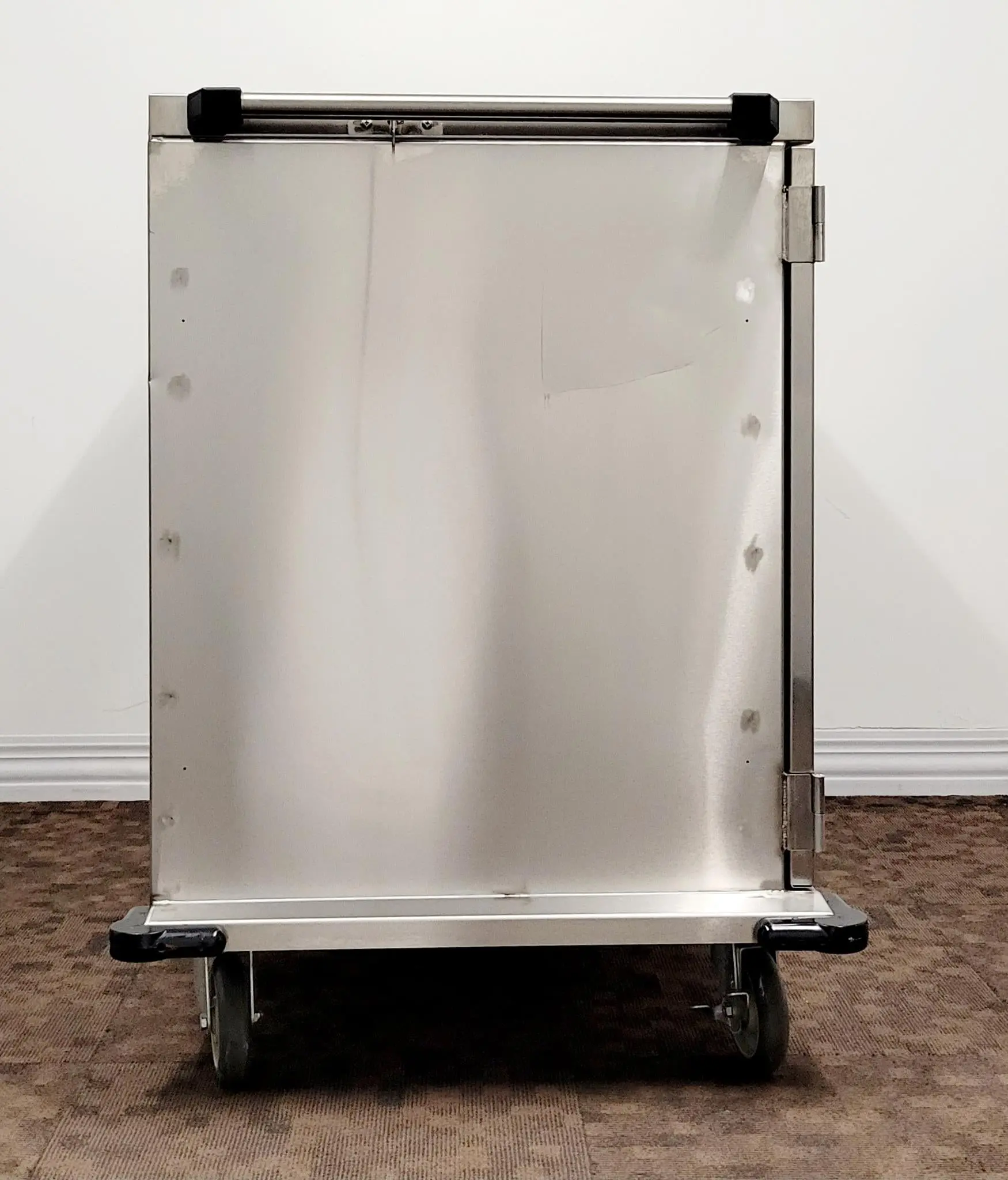 Lakeside Two Door Stainless Cabinet Case Cart 36" Width Wire Shelf - Image 5