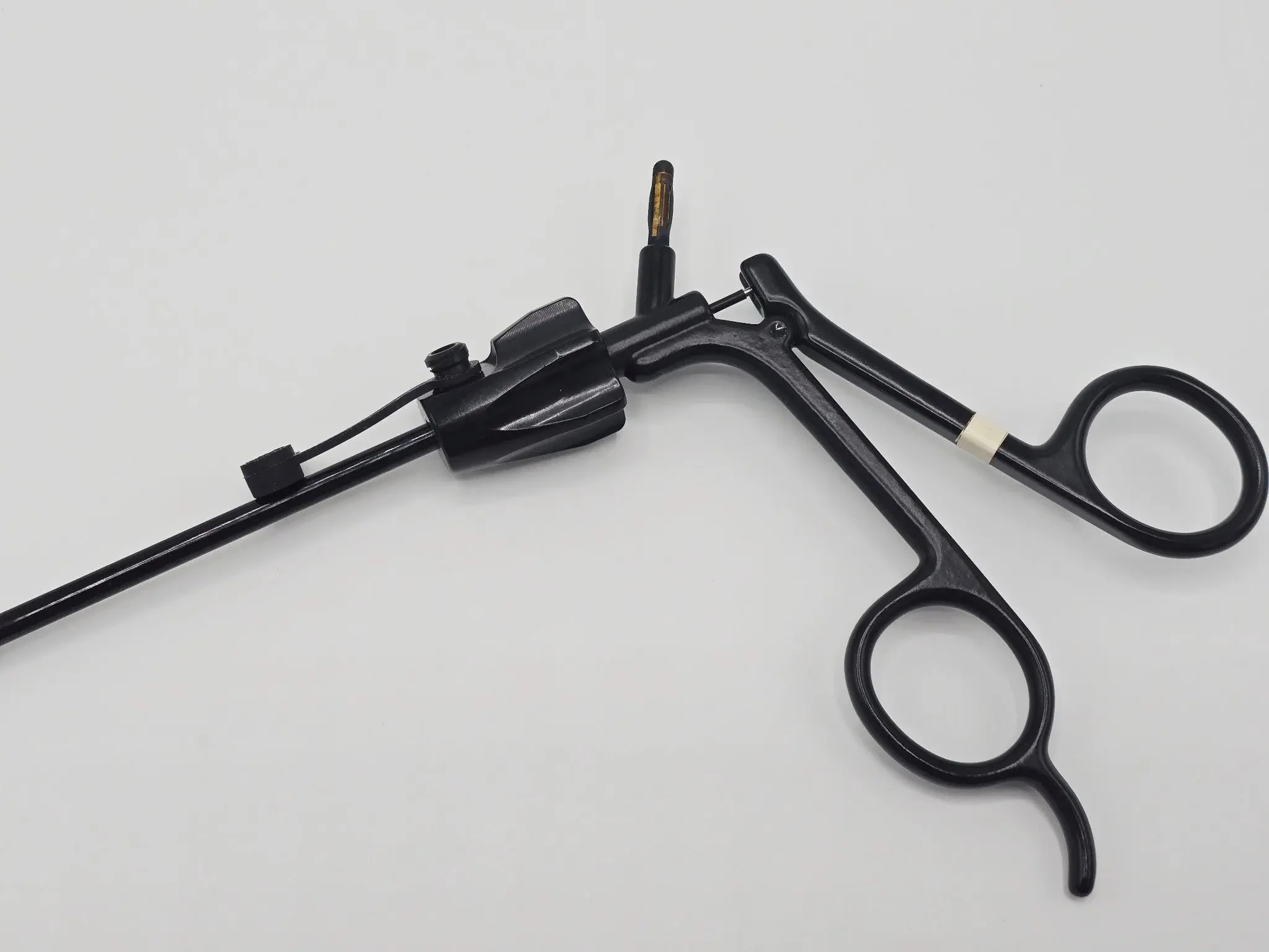 Laparoscopic Bipolar Grasping Forceps 5mm Rotating Handle - Image 4