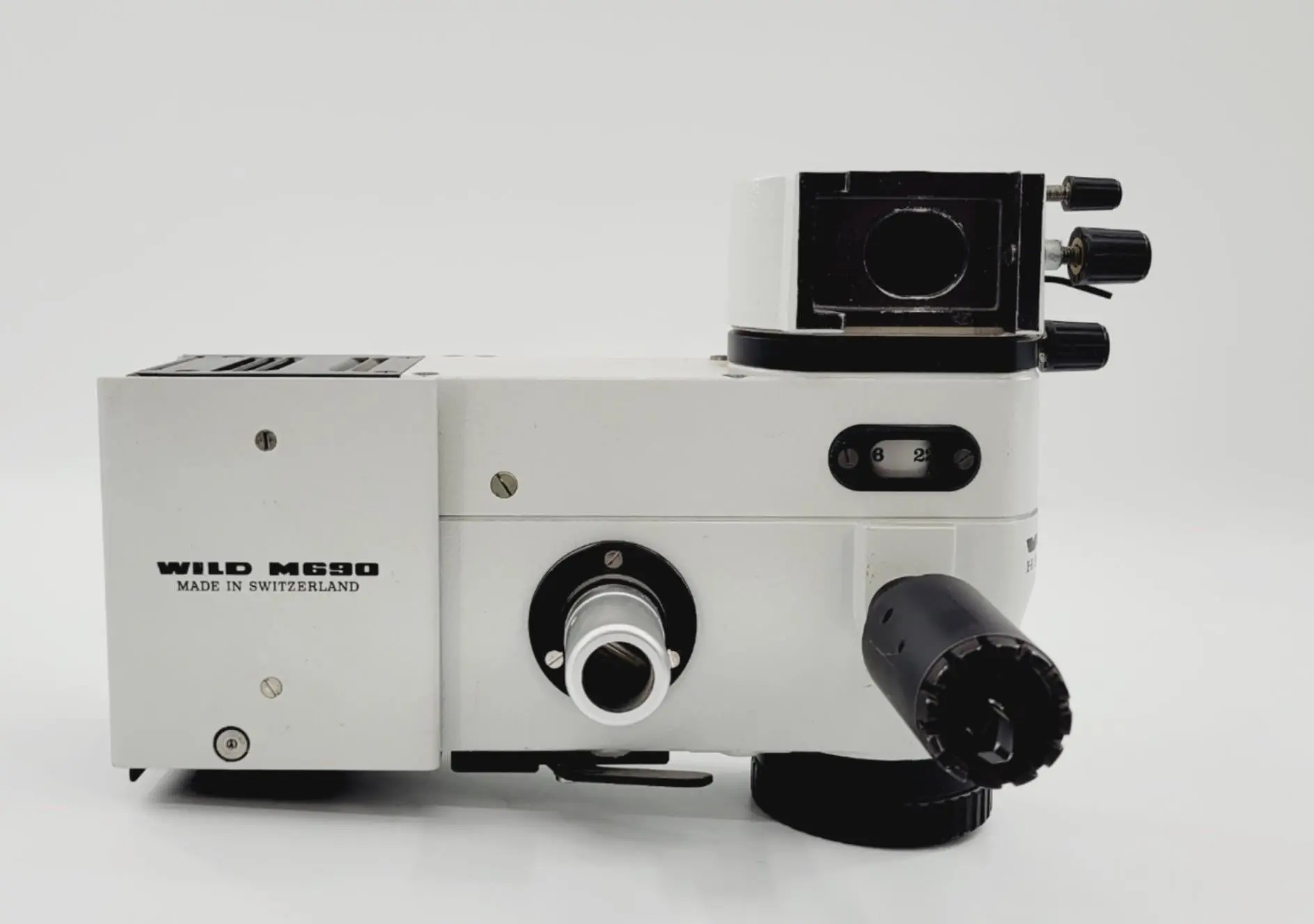 Leica 1044367 Wild f=200mm SL Ophthalmology Surgical Microscope Body - Image 2