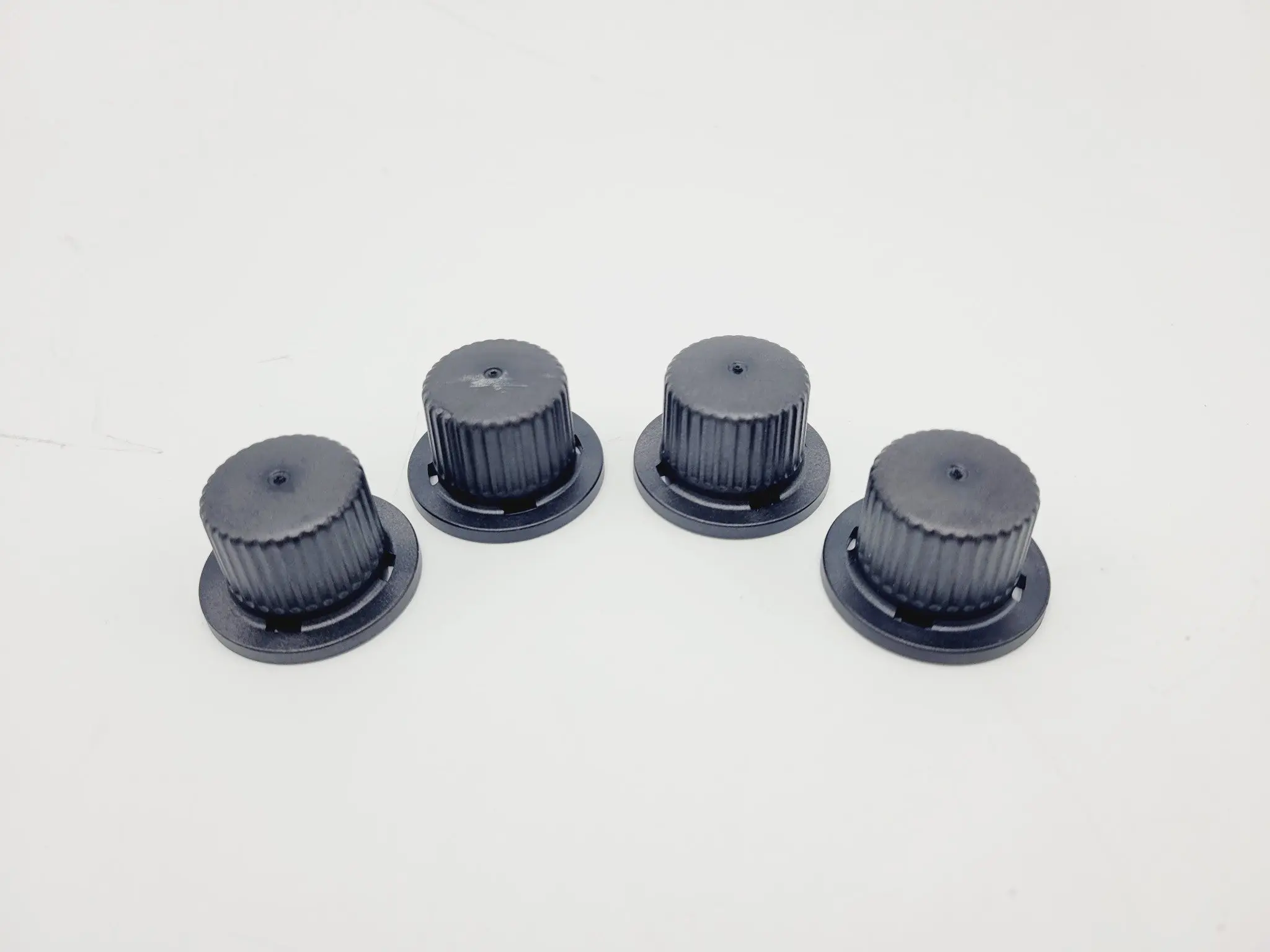 Leica 428328 Drive Knob Covers Lot of 4 for M690 Microscope 1-3/8" Dia. - Image 3