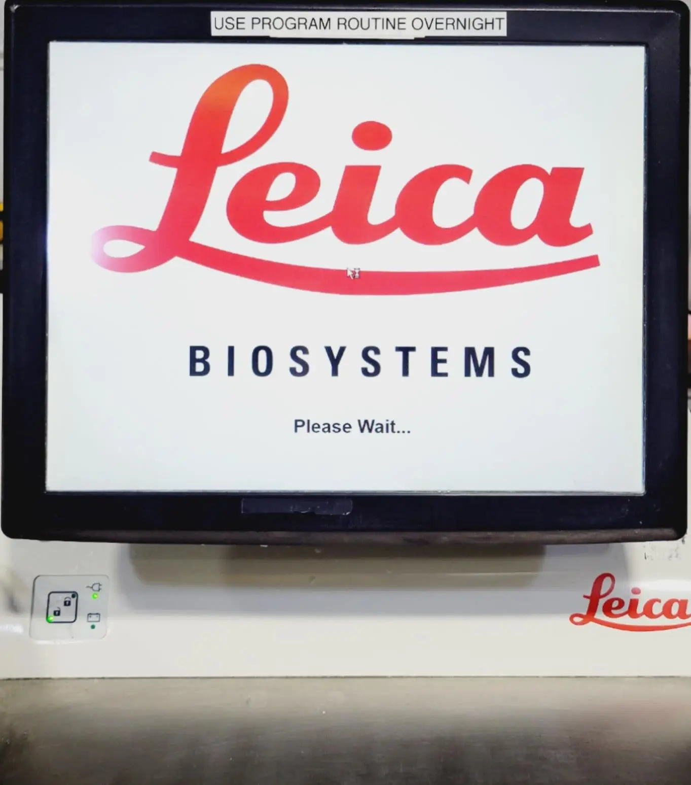 Leica Biosystems ASP6025 Automated Vacuum Tissue Processor Powers Up AS-IS - Image 3