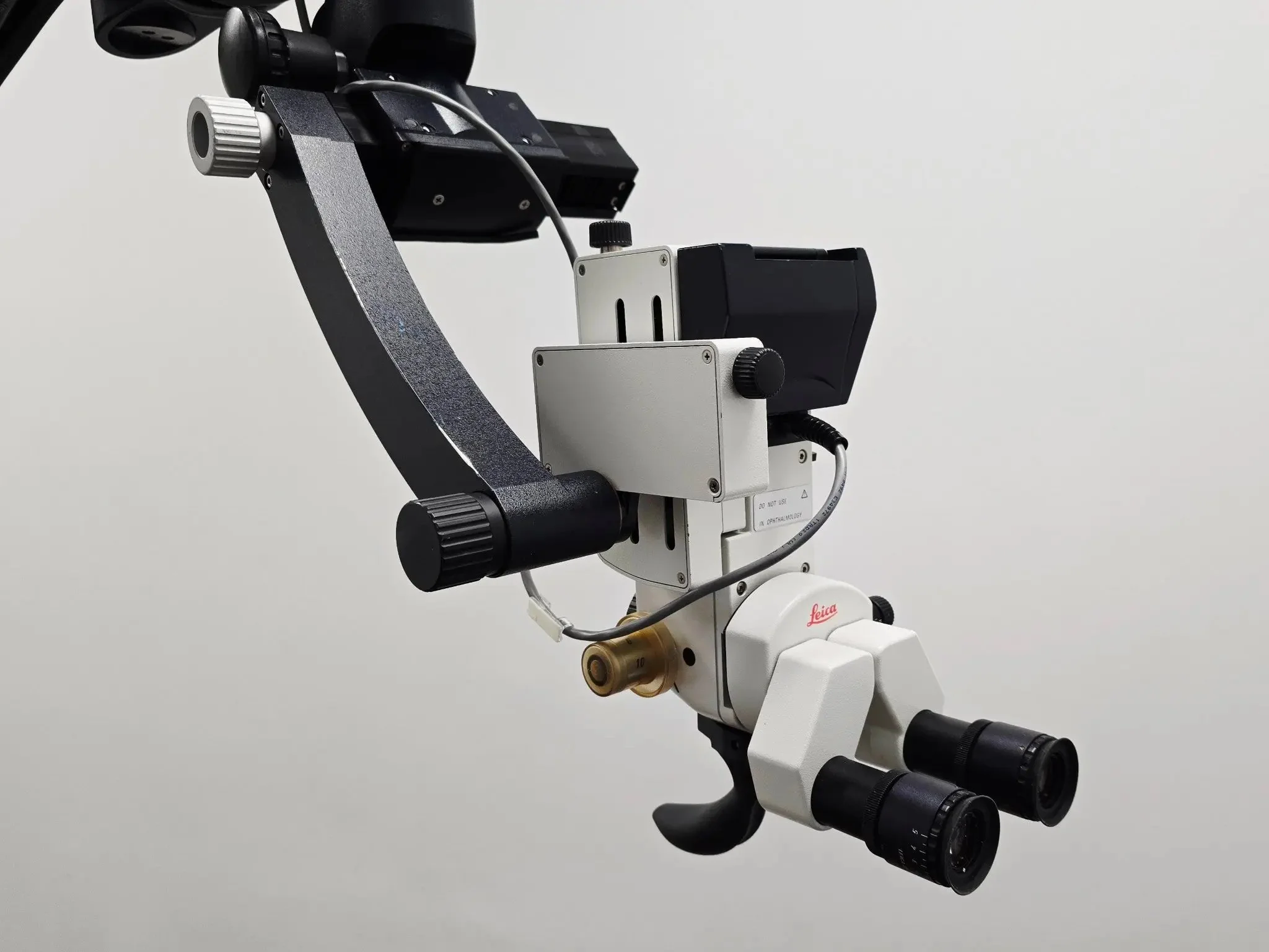 Leica M400-E Surgical Microscope ENT Endodontic Certified - Image 3