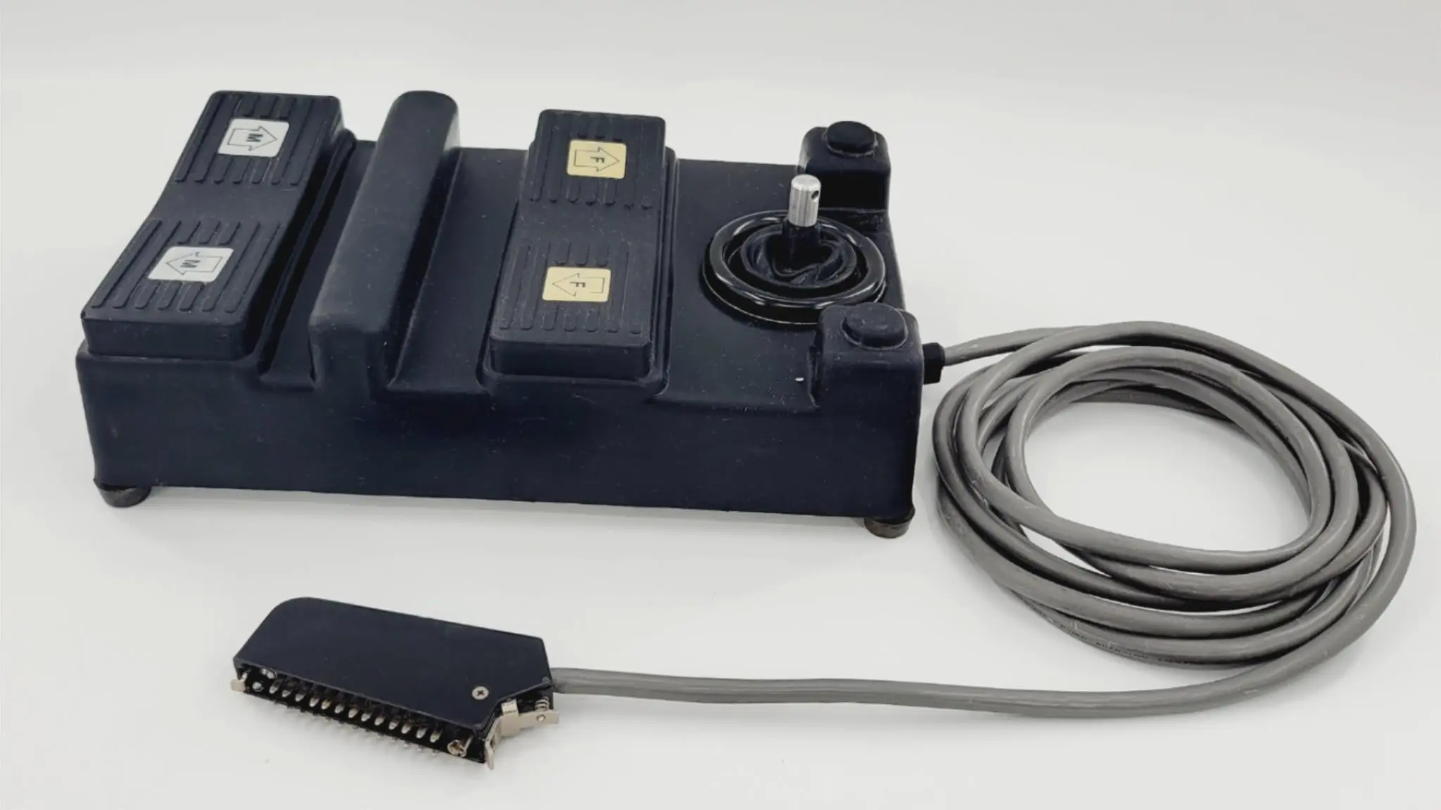 Leica M690 Surgical Microscope Footswitch - Image 2