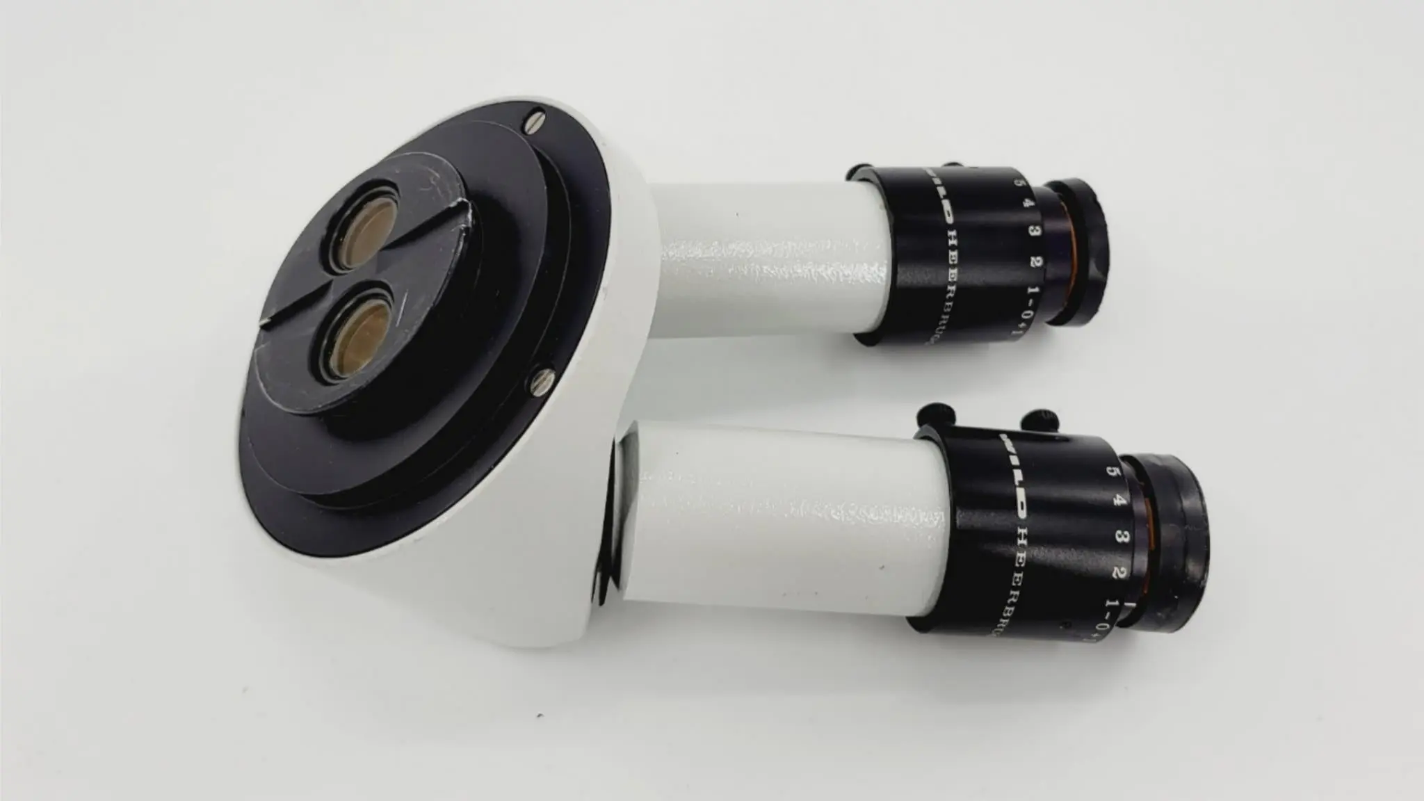 Leica Wild Head Surgical Microscope Part w/10 x 21 Eye Pieces - Image 2