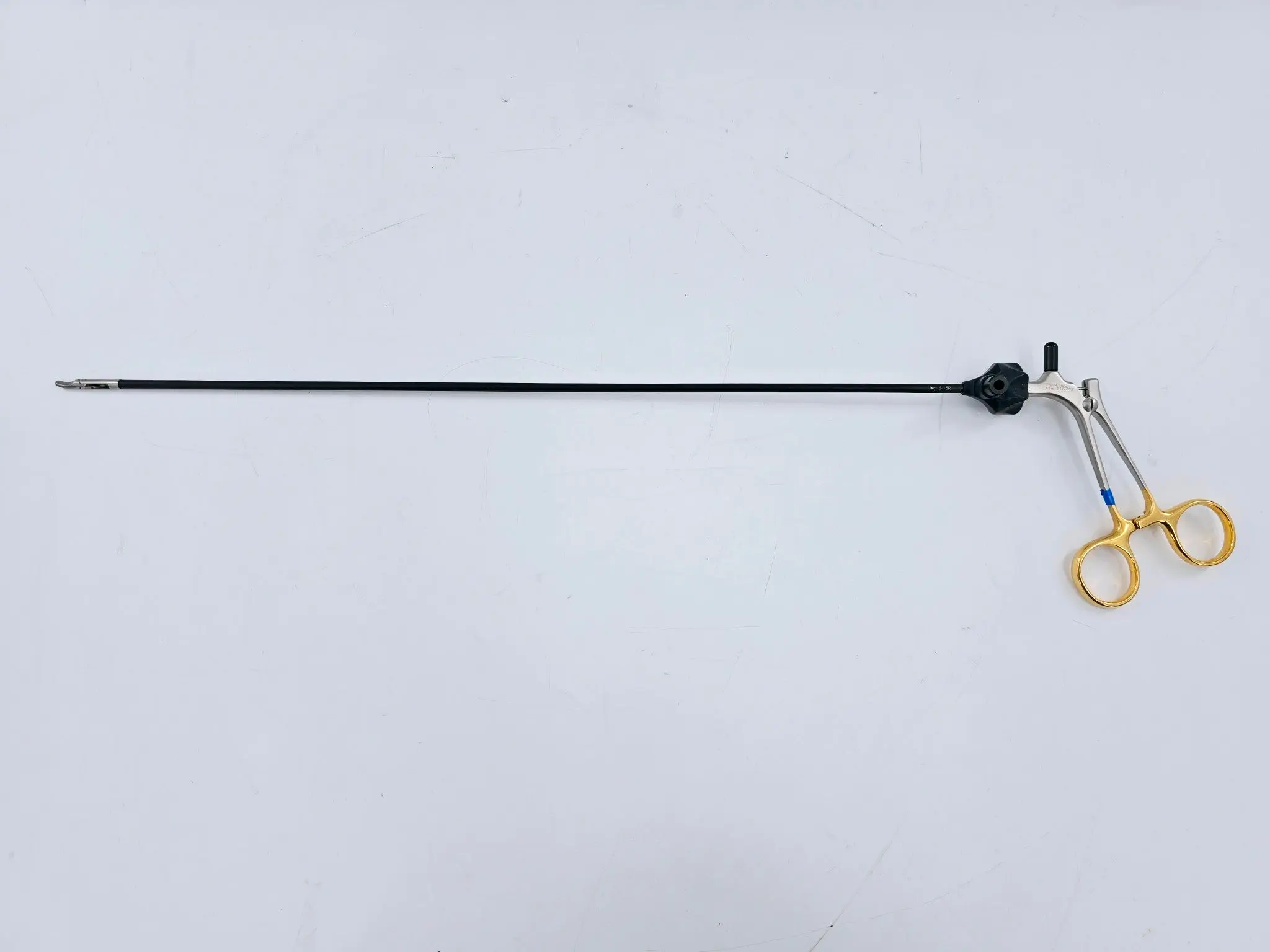 Linvatec 116742 Laparoscopic Grasper Curved Needle Holder TC Insulated 22-1/2" - Image 2