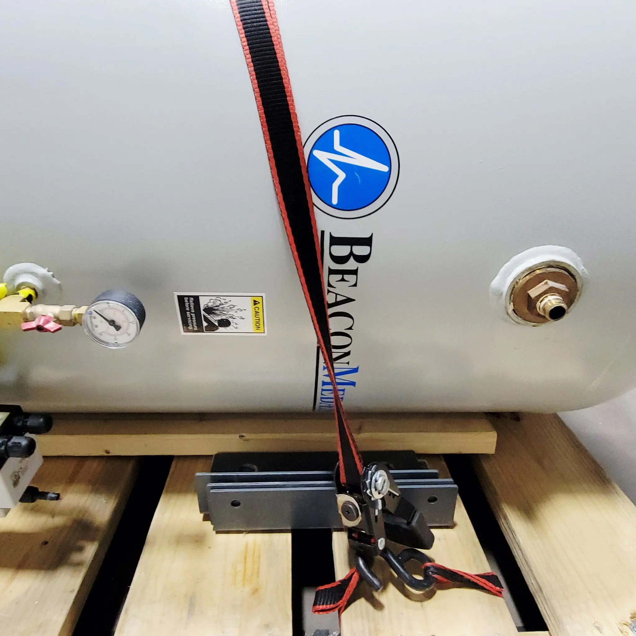 Atlas Copco ZT 37-MED Medical Air Compressor 2 Compressors, Dryer and Tank - Image 11