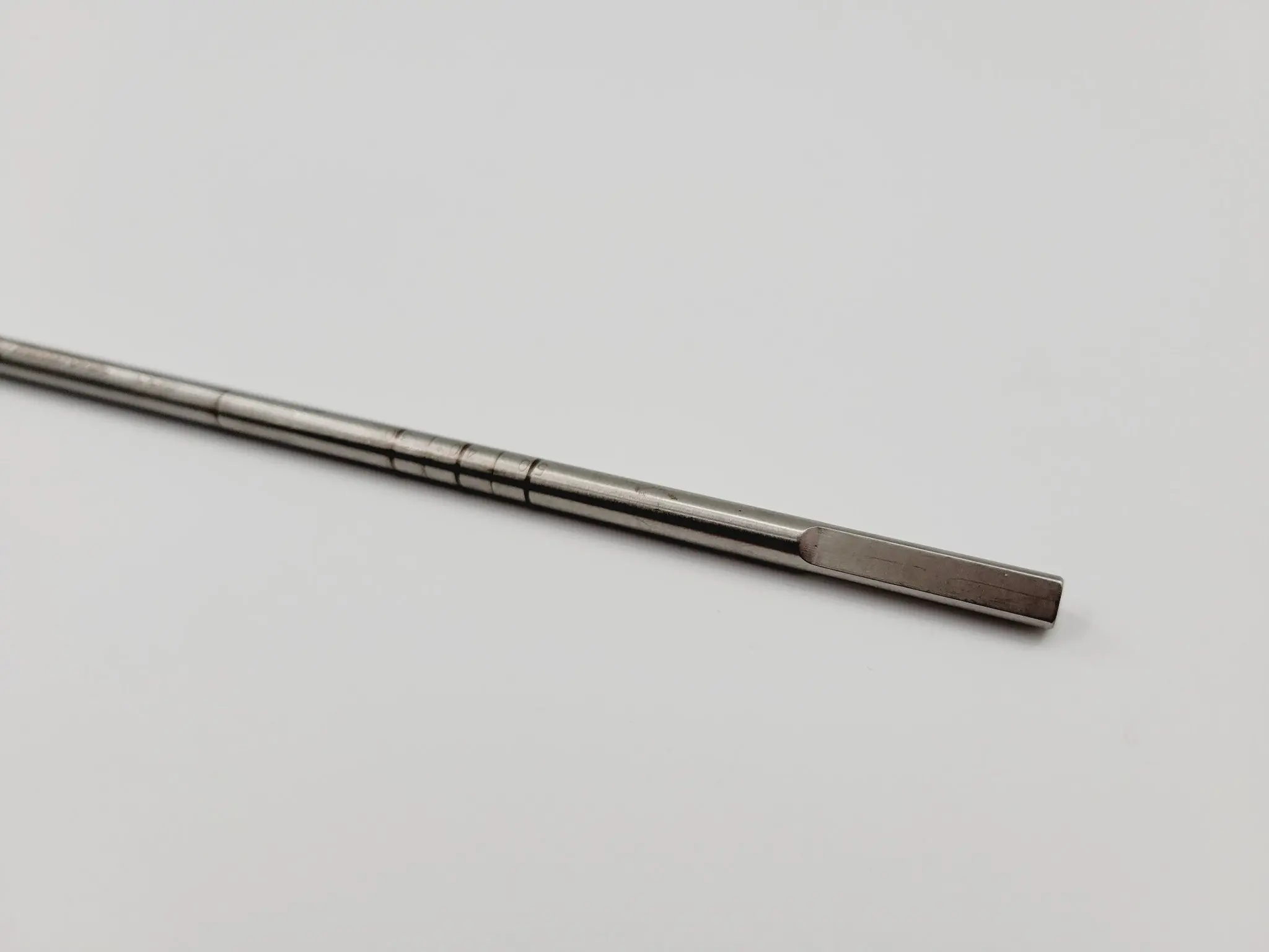 Medtronic 8730006 4.0mm Cannulated Drill Bit Orthopedic 13-1/4" - Image 4