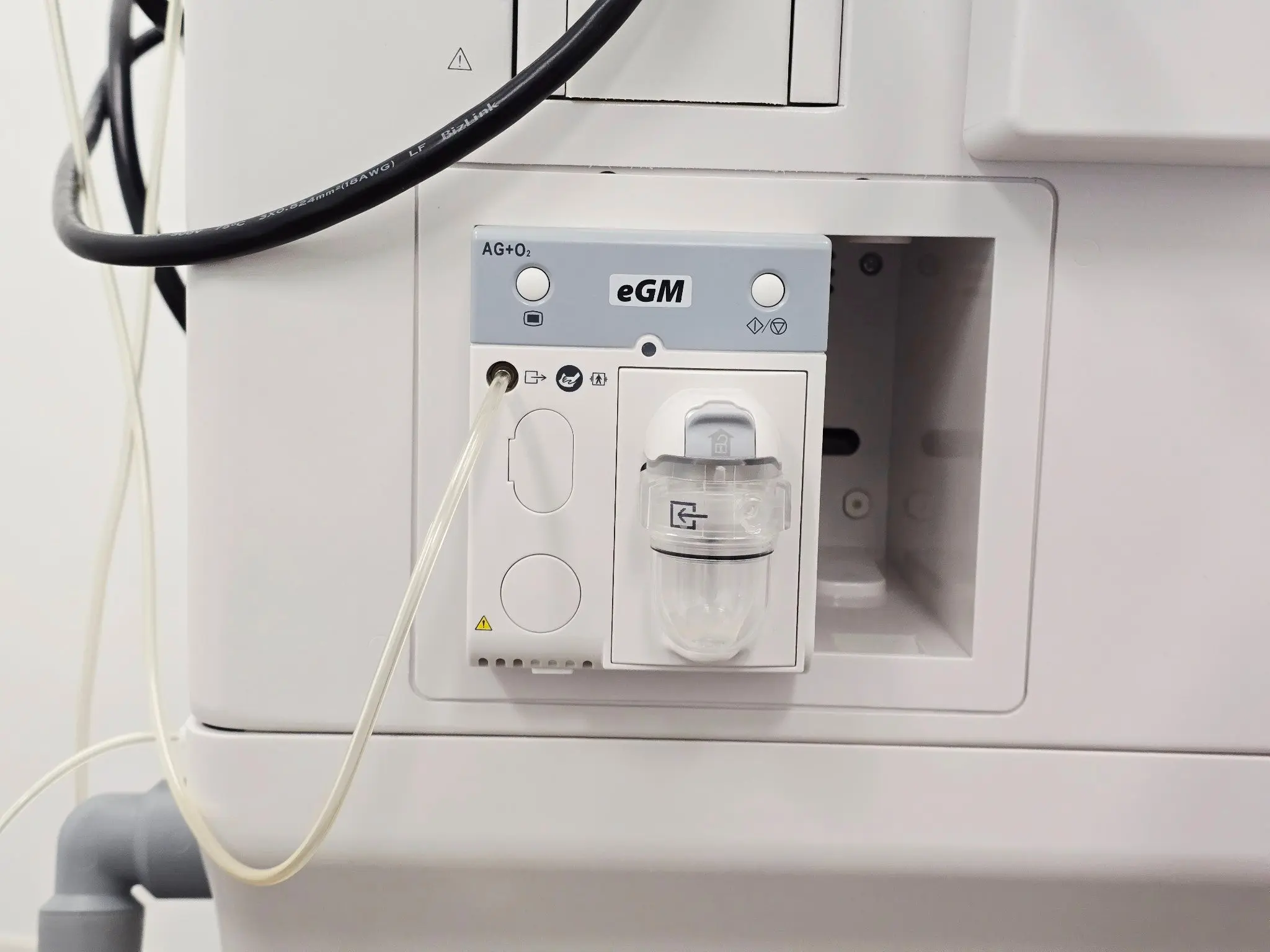 Mindray A4 Advantage Anesthesia System (2022) – ePM 12M Monitor+ AG-3 Gas Module - Image 6