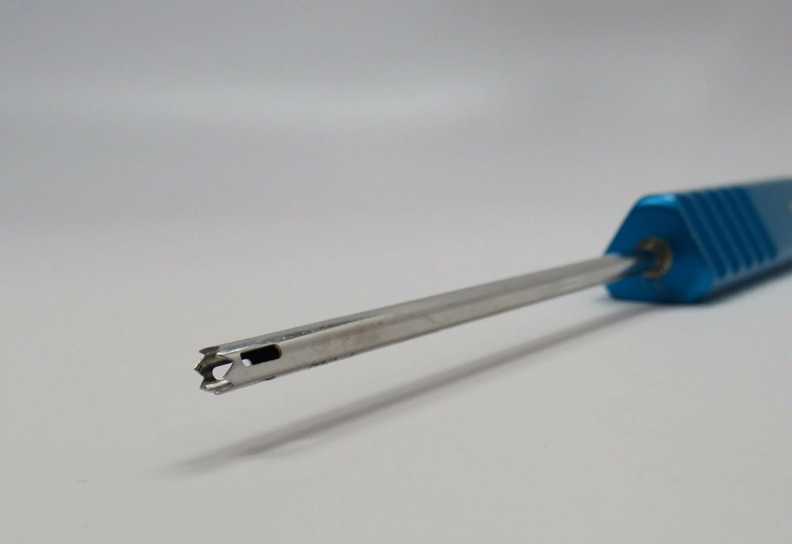 Mitek 213819 Stabilization Saw Tooth Drill Guide Orthopedic 9" - Image 3
