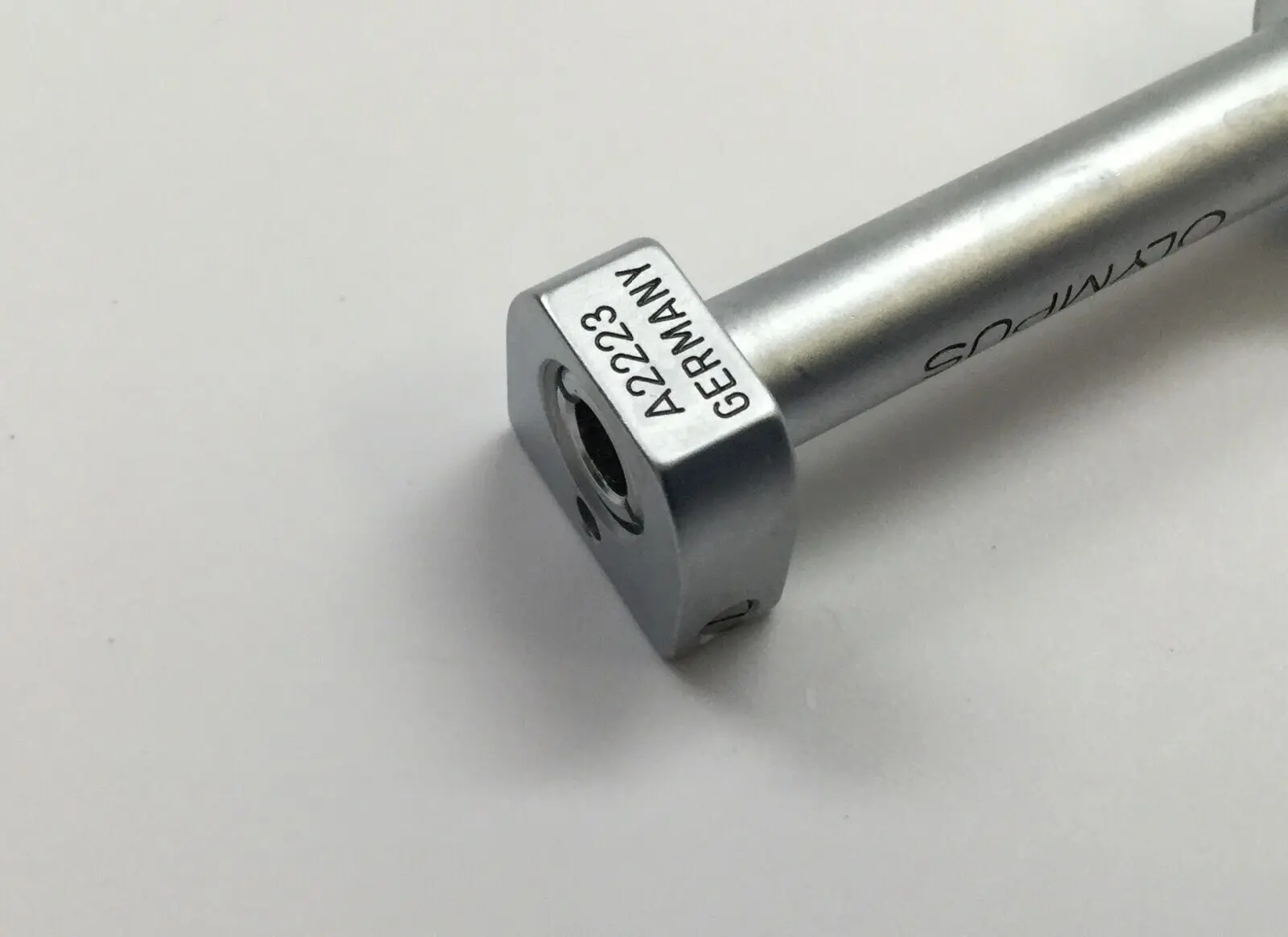 Olympus A2223 Endoscopy Visual Obturator 21Fr - Image 2