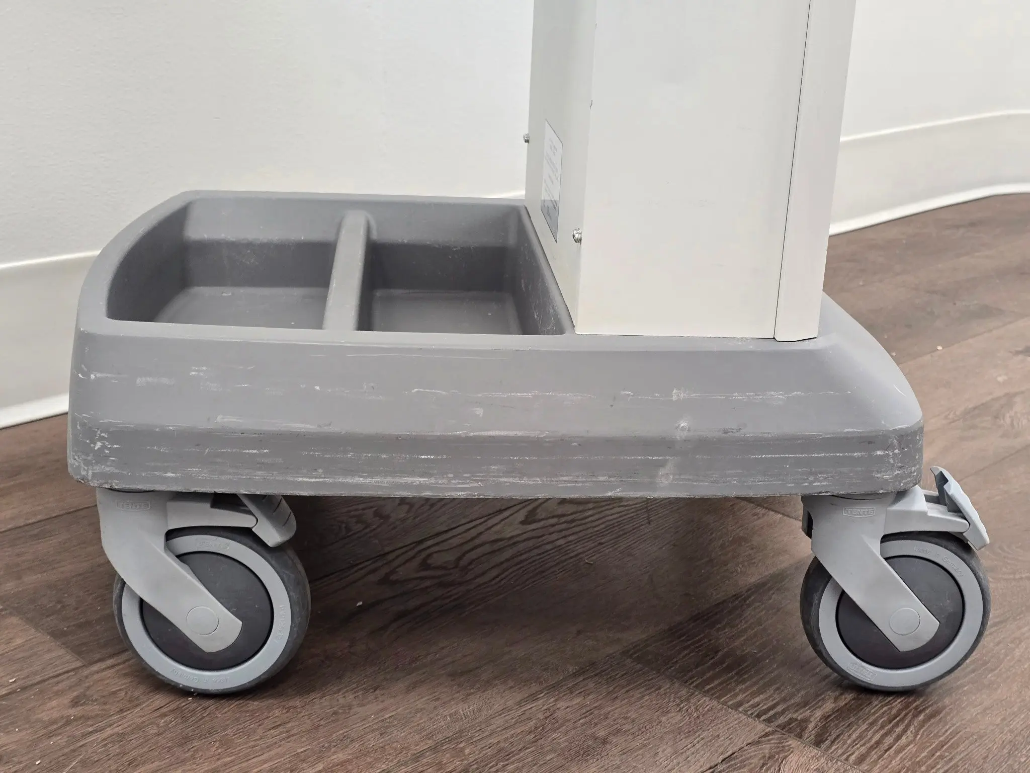 Olympus EPF-1 Surgical Tissue Management System w/ Energy Cart & Footswitches - Image 12
