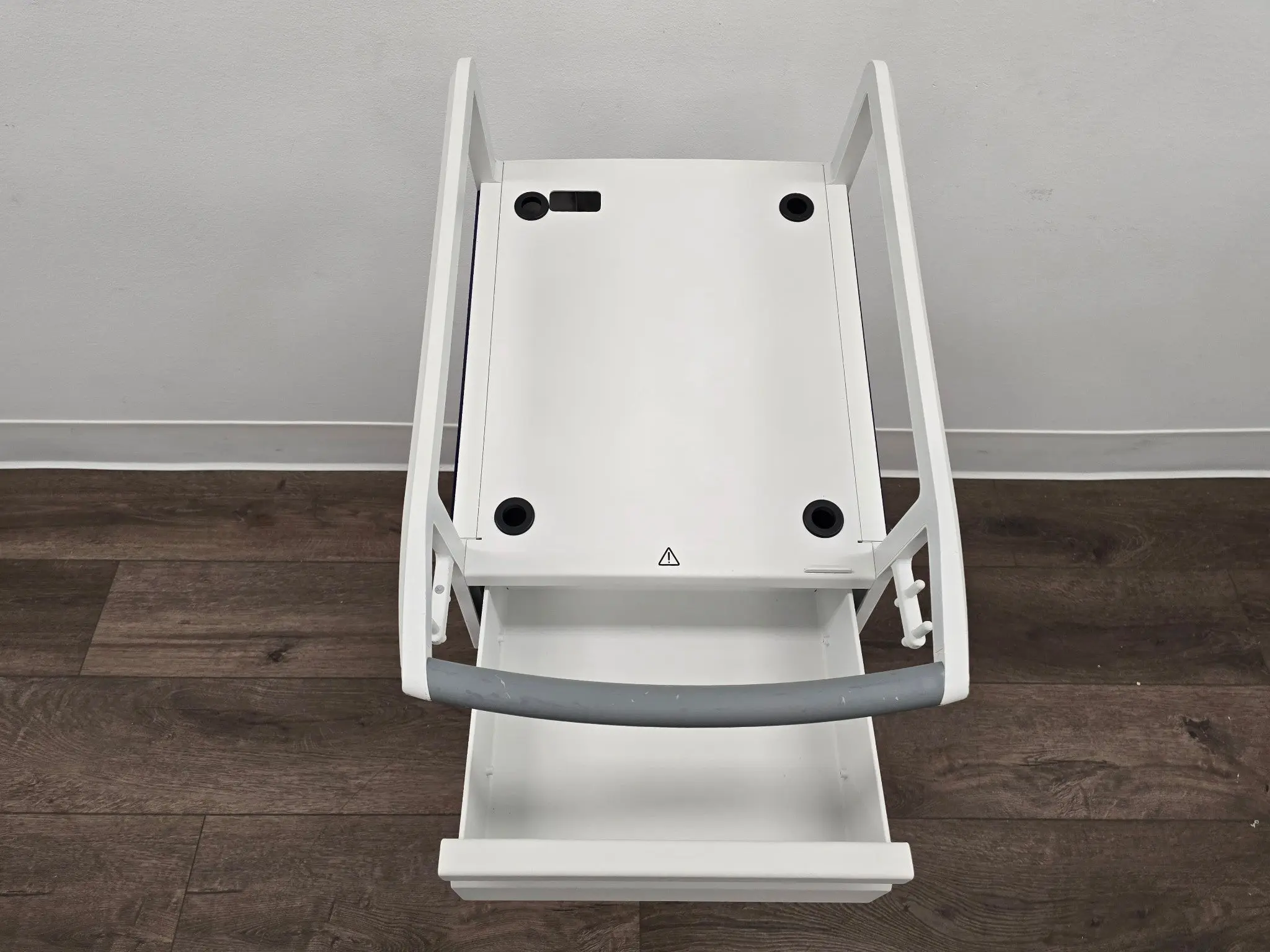 Olympus EPF-1 Surgical Tissue Management System w/ Energy Cart & Footswitches - Image 14