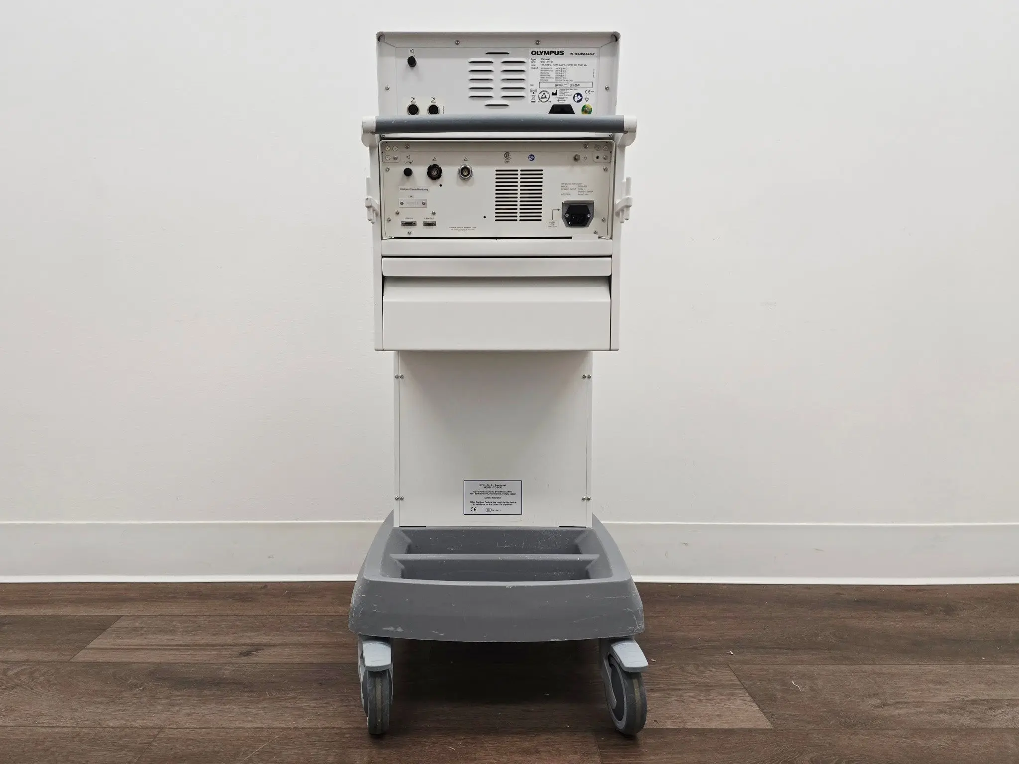 Olympus EPF-1 Surgical Tissue Management System w/ Energy Cart & Footswitches - Image 8