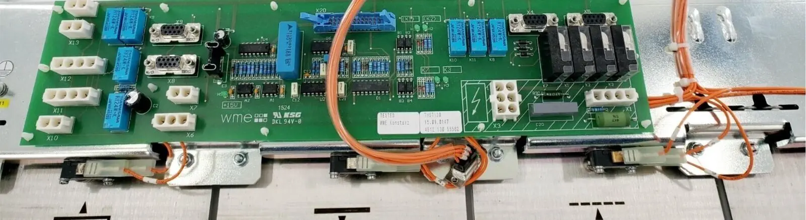 Philips Digital Diagnost Rad Room Table Control Board 451213055562 w/ Footplate - Image 3