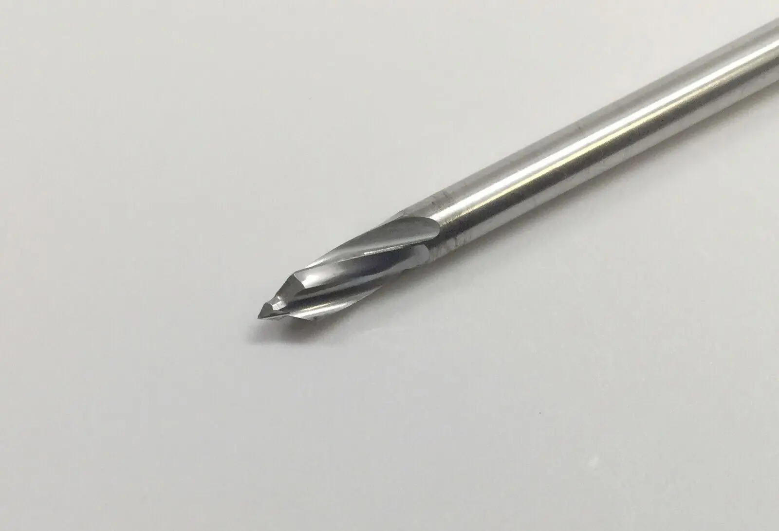 Synthes 315.40 4.0mm Three-Fluted Drill Bit QC 195mm Lot of 2 - Image 3