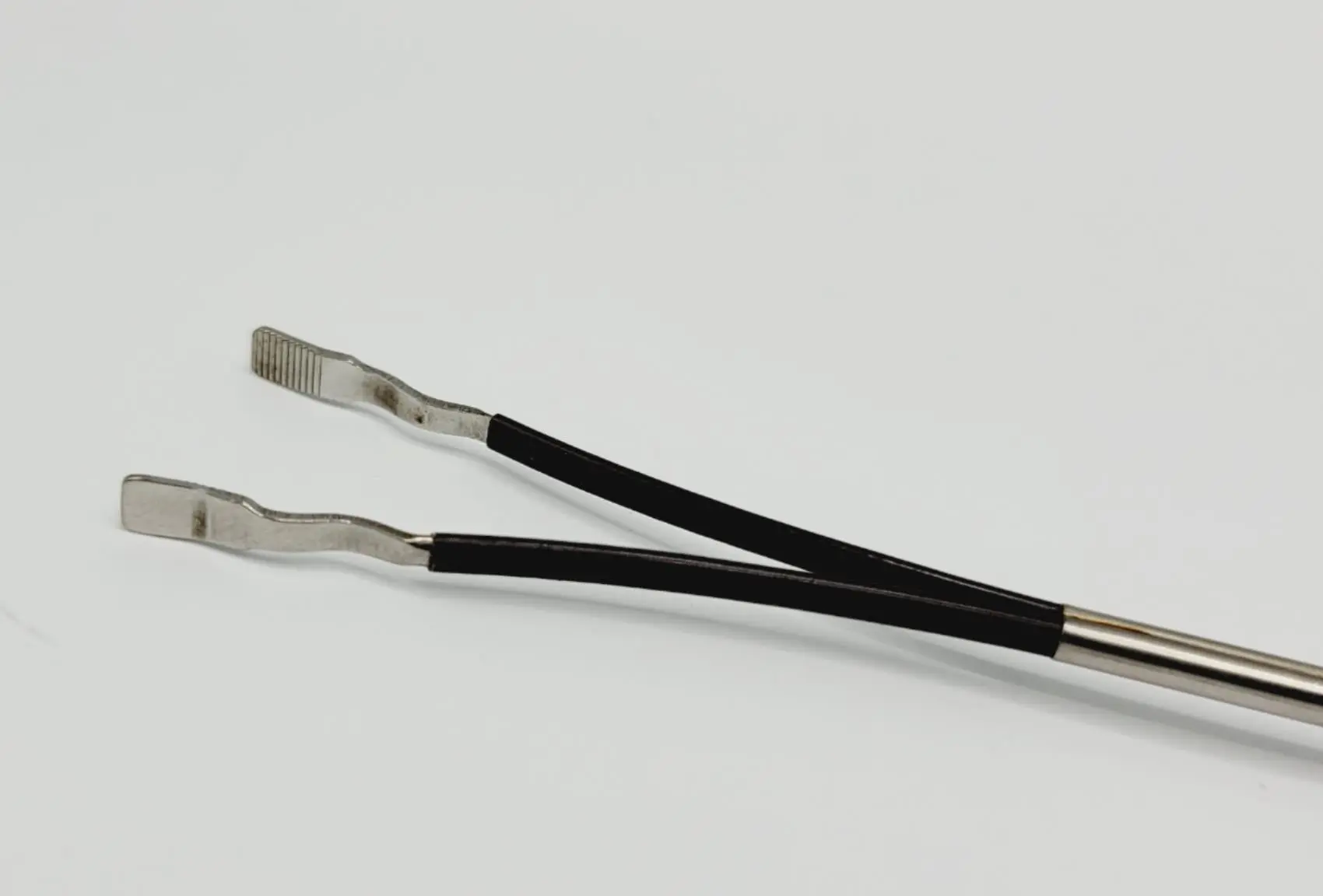 Richard Wolf 8393.714 Kleppinger Grasper Forceps Insert 5.0mm Double Action 16-3/4" - Image 2