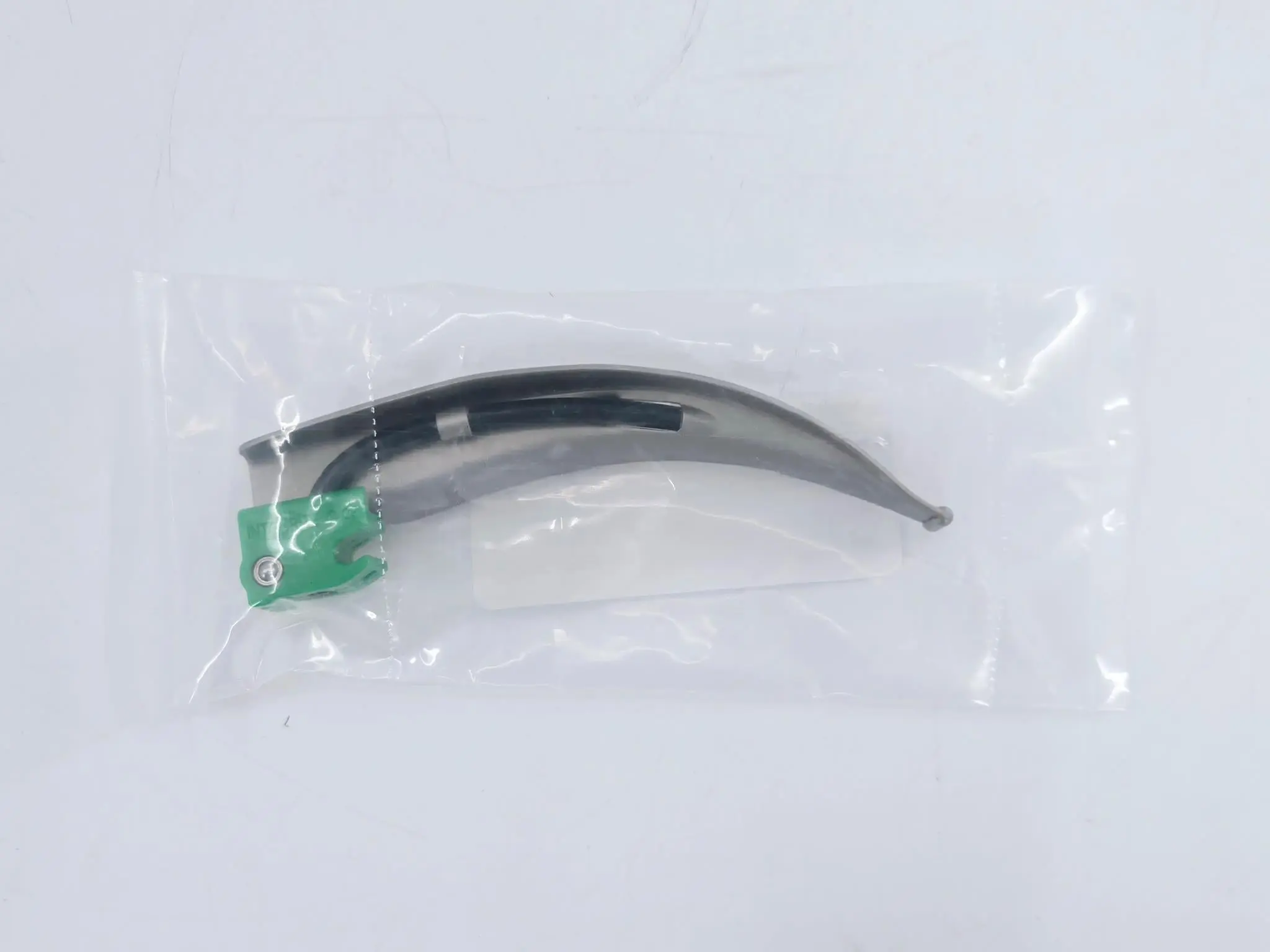 Salter Labs 6023.C MAC 3 Disposable Fiber Optic Laryngoscope Blade - Image 3