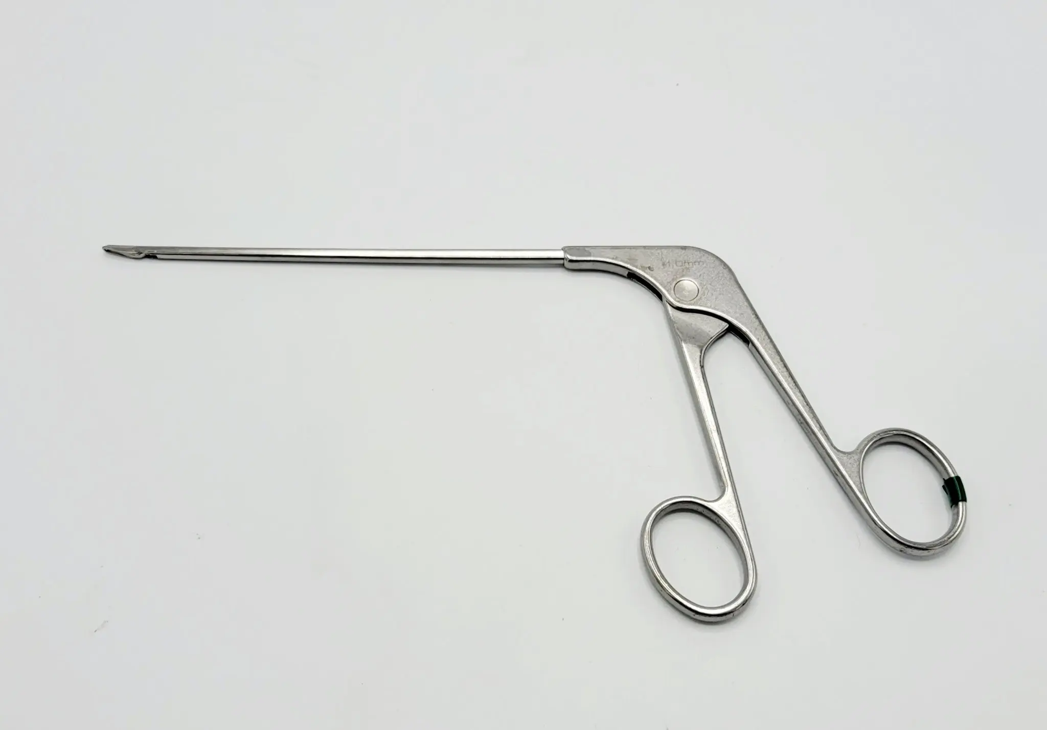 Smith & Nephew 012029 Acufex Loop Handle Basket Punch Forceps 1.0mm Straight 8-1/2" - Image 2