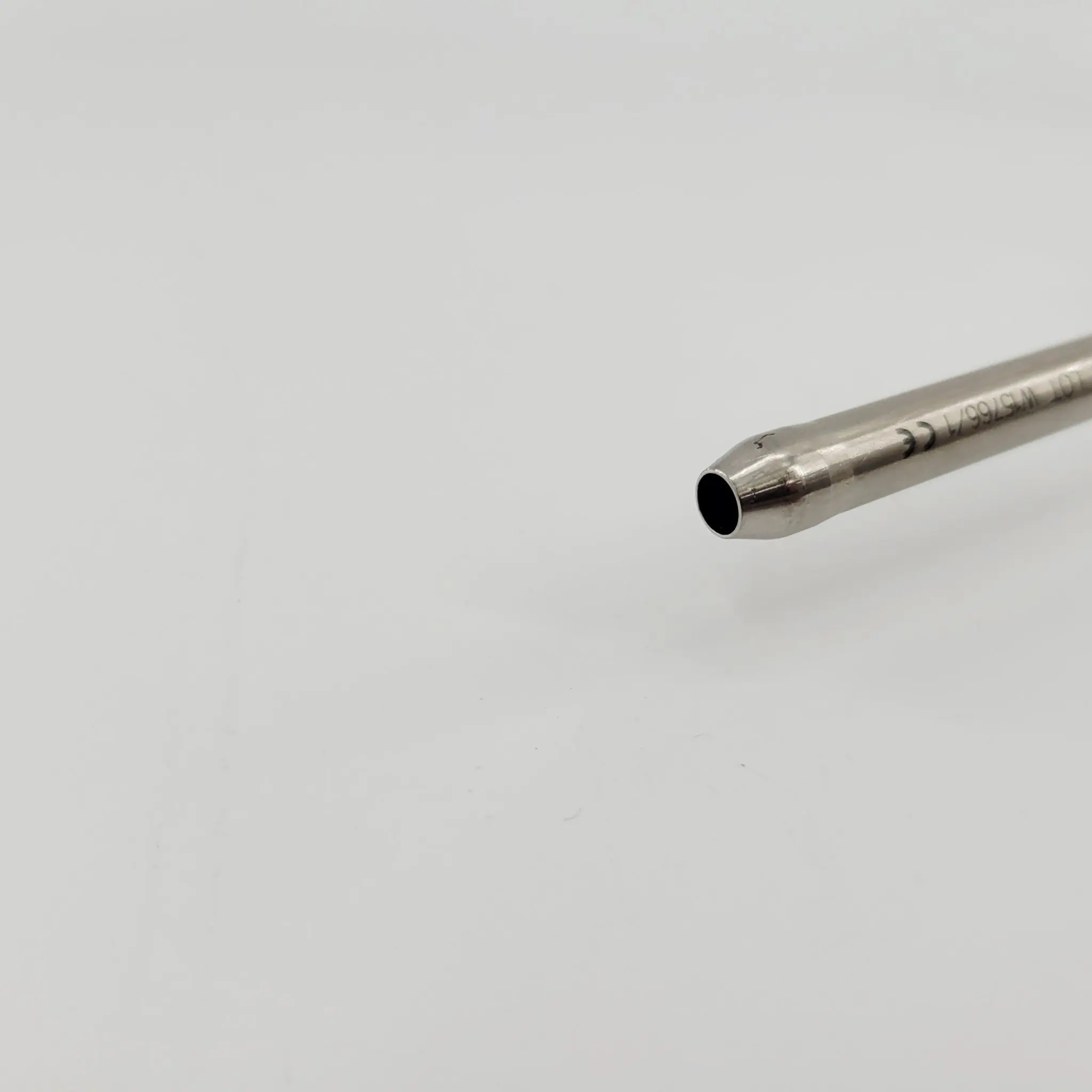 Smith & Nephew 72200900 Cannulated Reusable Obturator 8.0 mm x 72 mm 8-1/8" - Image 3