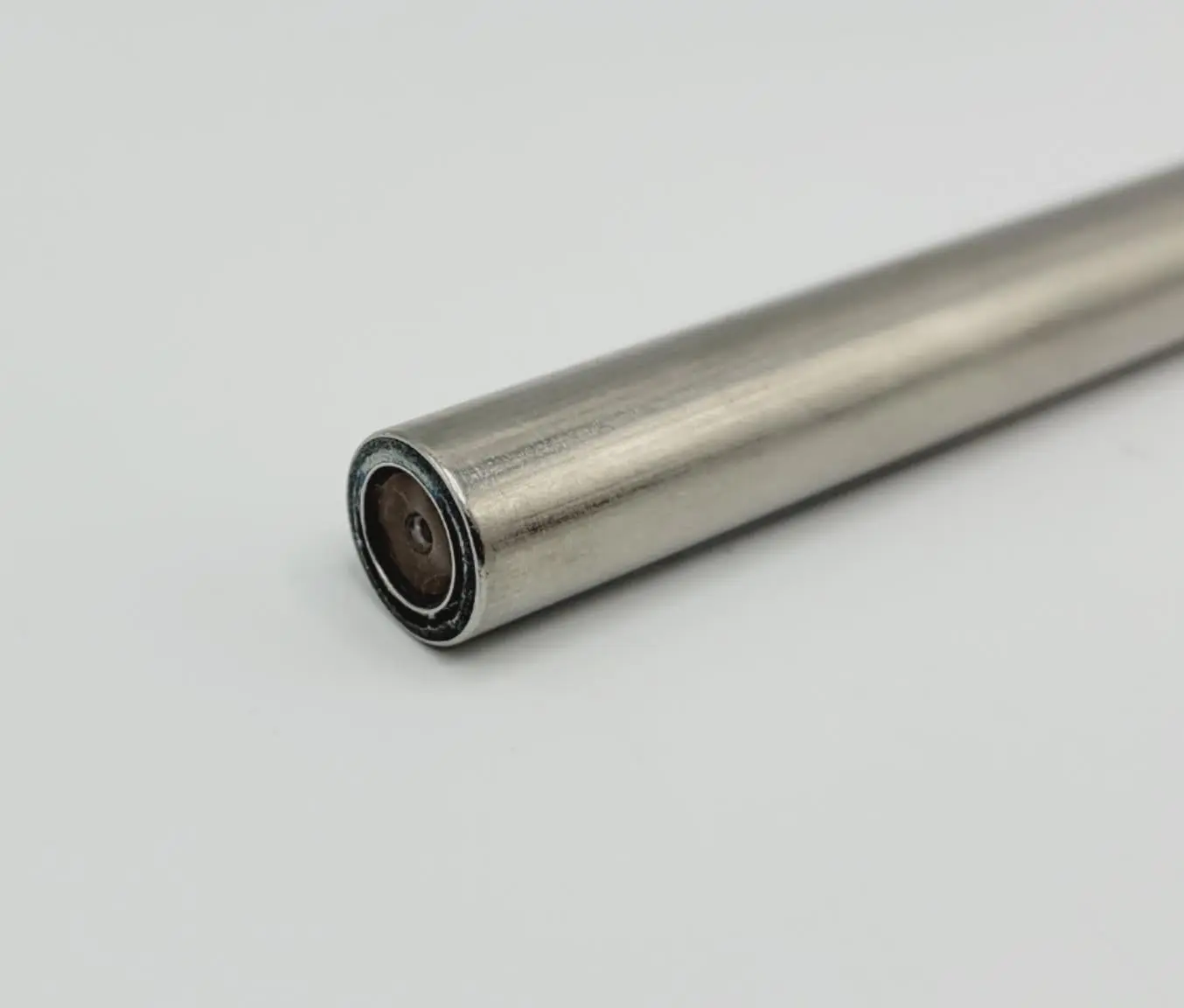 Smith & Nephew 8000 Dyonics 10mm Laparoscope 0° Clear Image 15-1/2" - Image 2