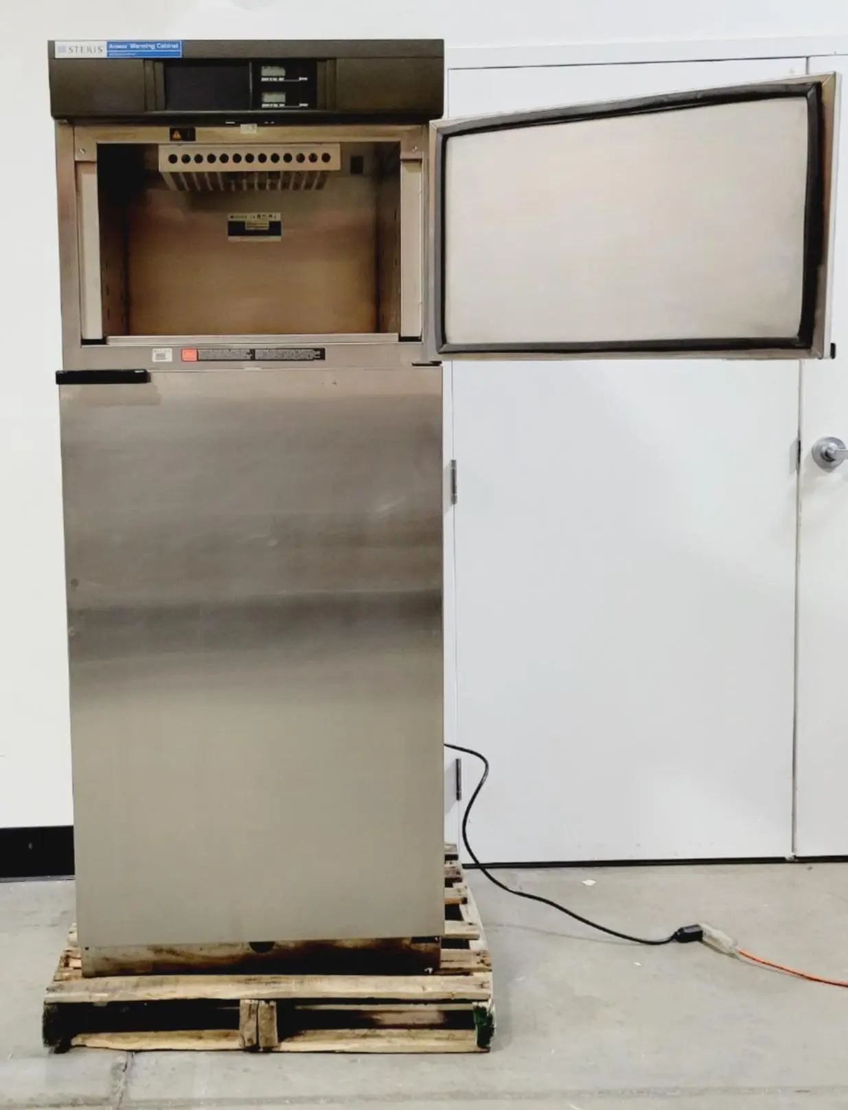 Steris Amsco QDJ04 Dual Compartment Warming Cabinet Certified 90 Day Warranty - Image 4