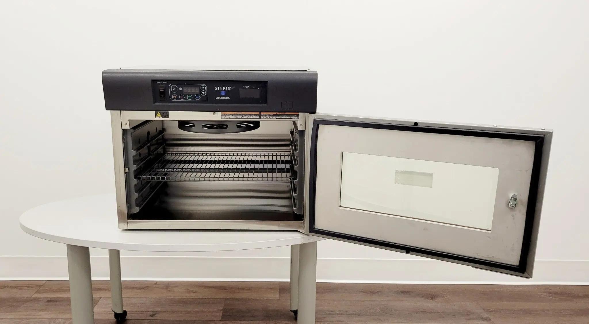 Steris Table top Warming Cabinet Version DJ06 Single Compartment Man. 2021 - Image 3