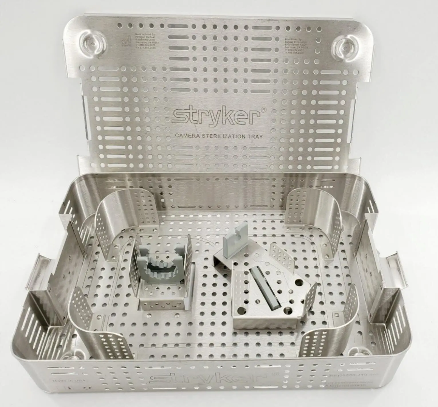 Stryker 0233-410-002 Camera Sterilization Tray 15-1/4" x 10-1/4" x 3" - Image 3