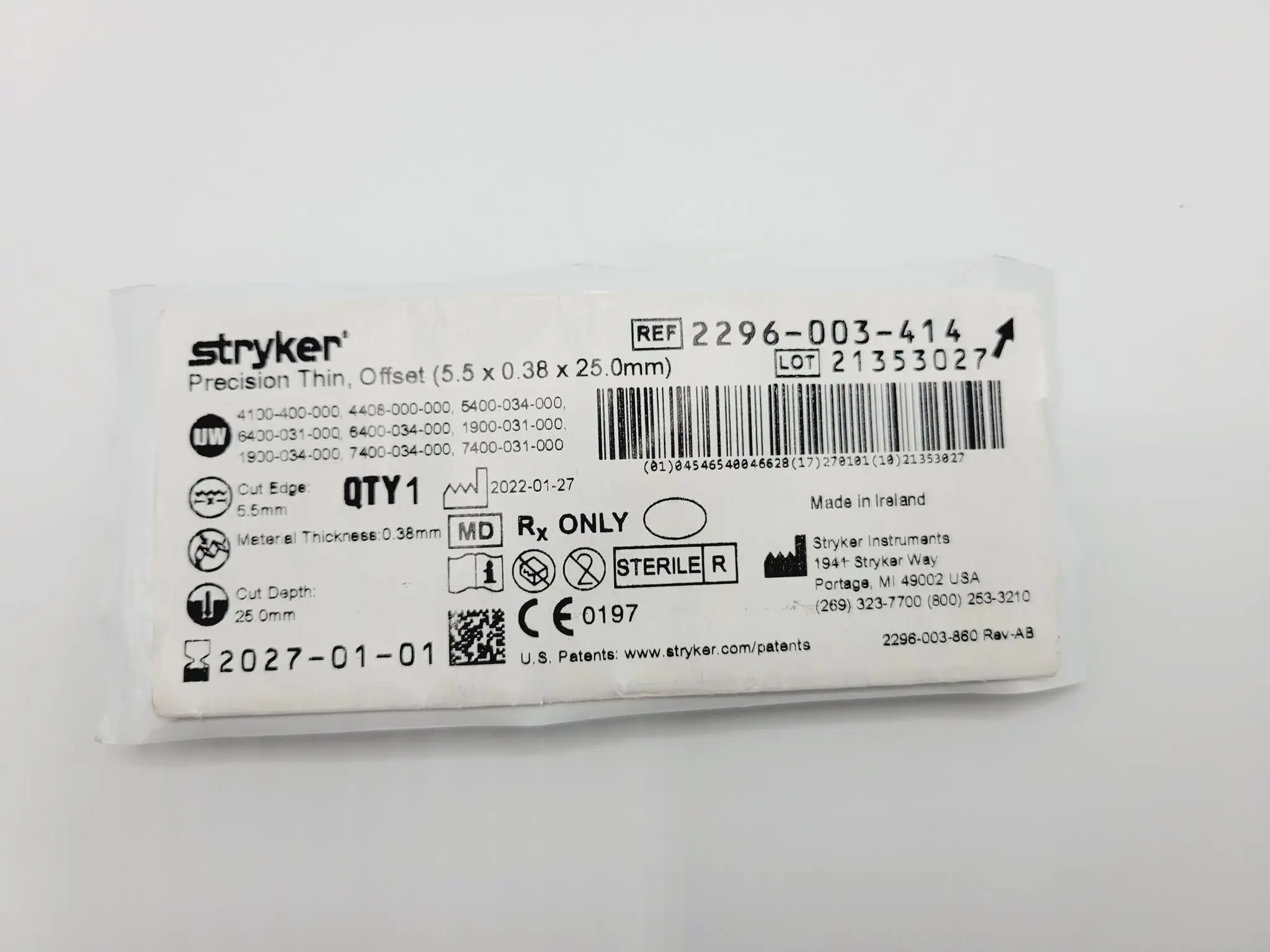Stryker 2296003414 Precision Thin Offset Sagittal Blade (5.5 X 0.38 X 25.0mm) - Image 3