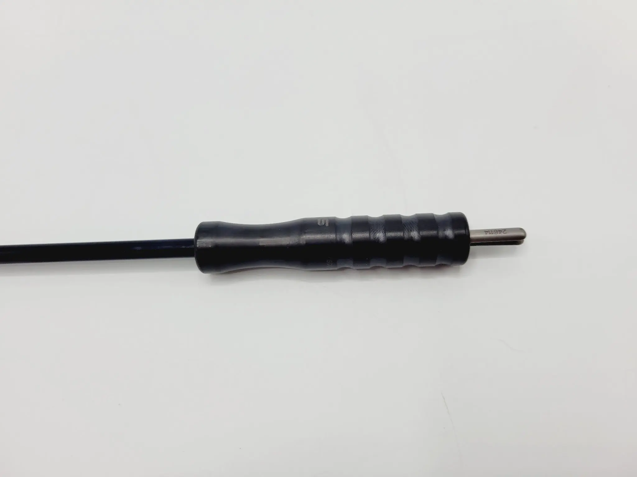 Stryker 250-040-113 5mm J-Hook Tip Monopolar Electrosurgical Probe 16" - Image 3