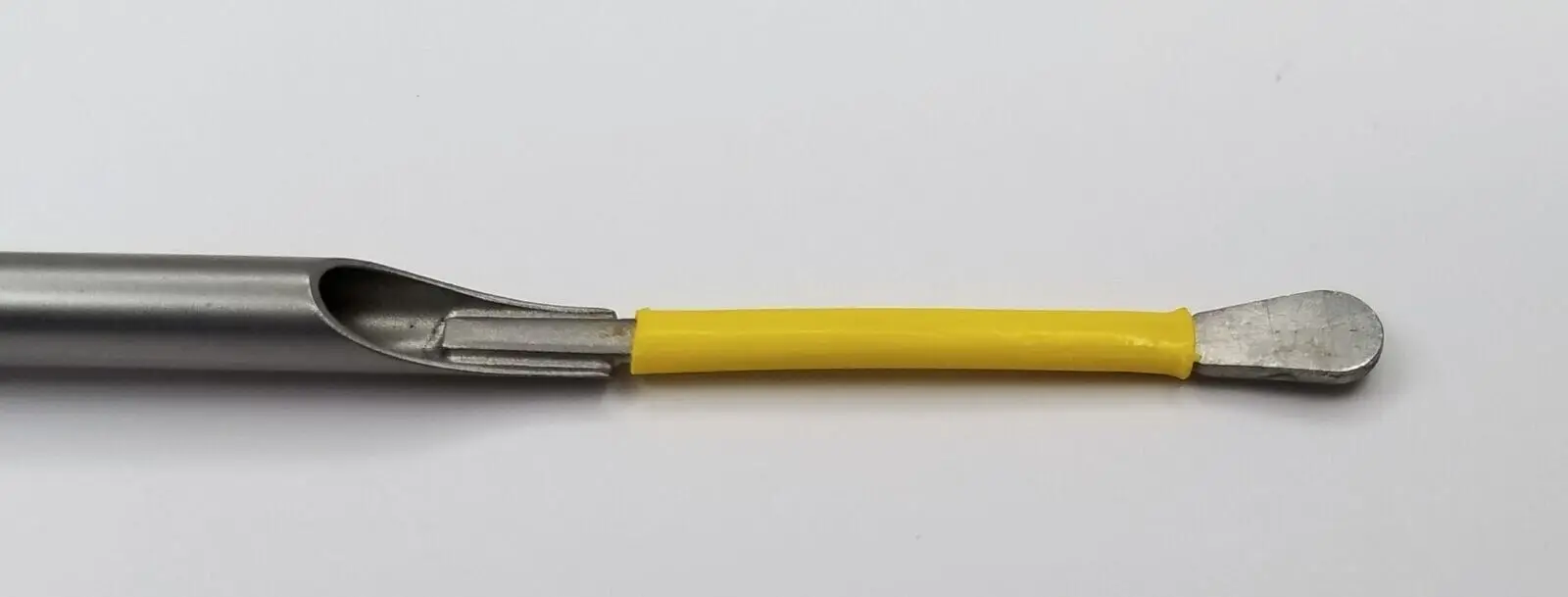 Stryker 250-070-451 Laparoscopic 4mm Spatula Tip Probe 20" - Image 3