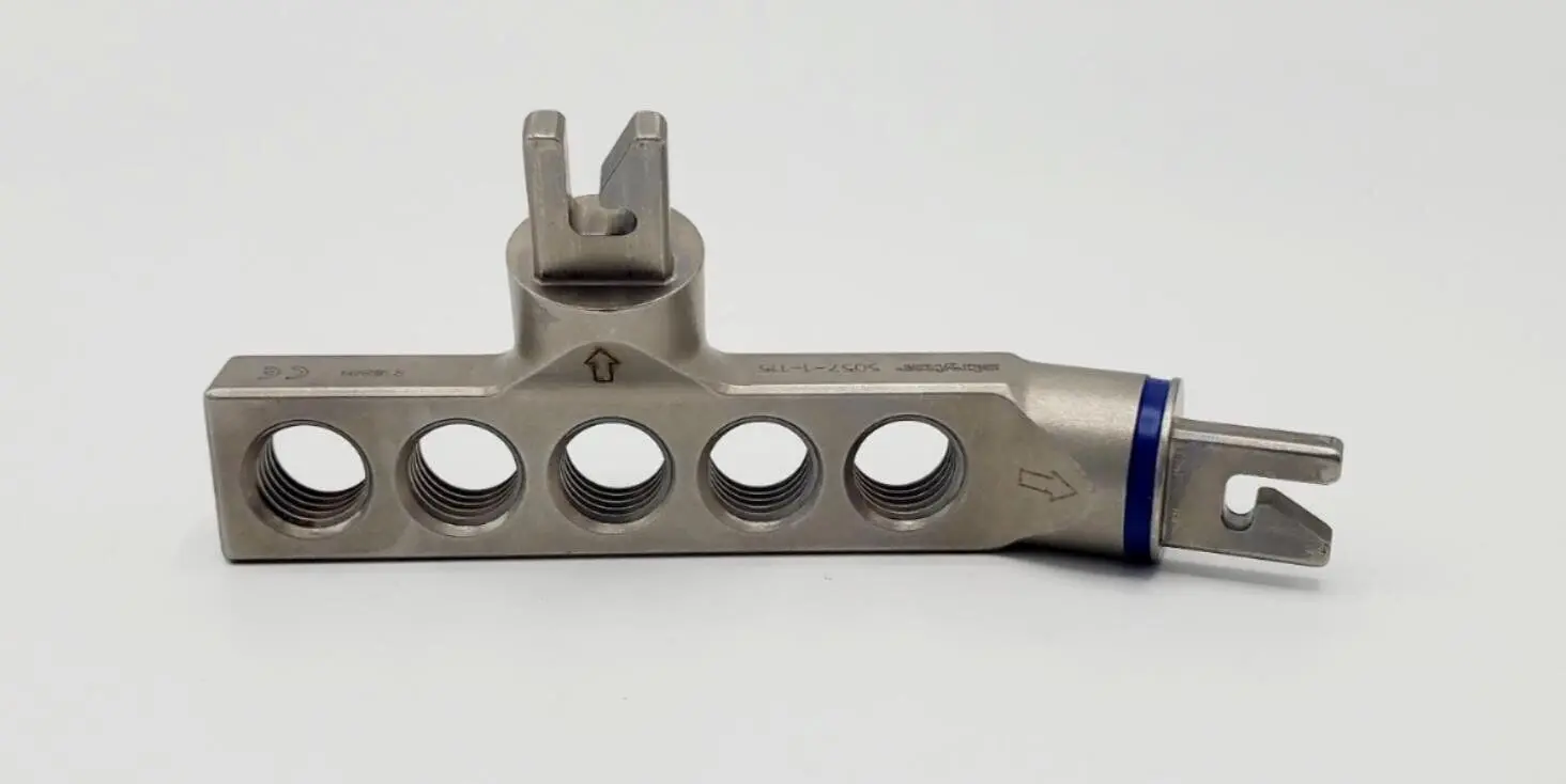 Stryker 5057-1-115 Guide Block for Predrilling Assembly Apex for 5 Hole Clamp 3-1/4" - Image 2