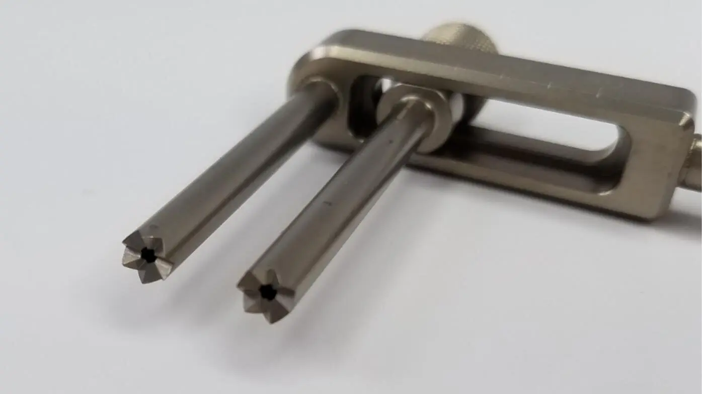 Stryker 702443 Orthopedic 01.4mm Asnis Parallel Guide 6-1/2" - Image 3