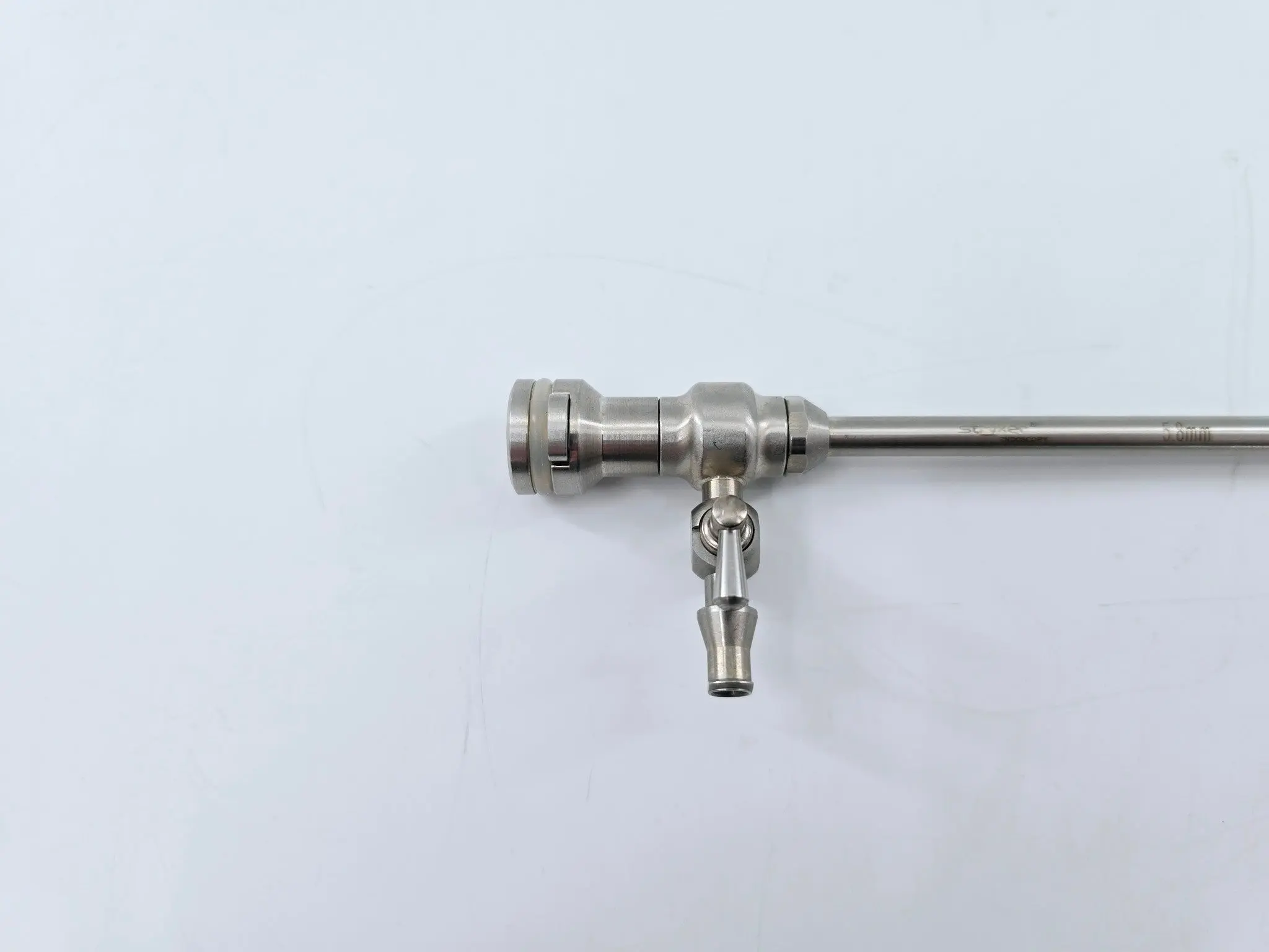 Stryker 747-031-530 5.8mm Endoscopy Cannula w/ 1 Rotating Stopcock 6-1/4" - Image 3