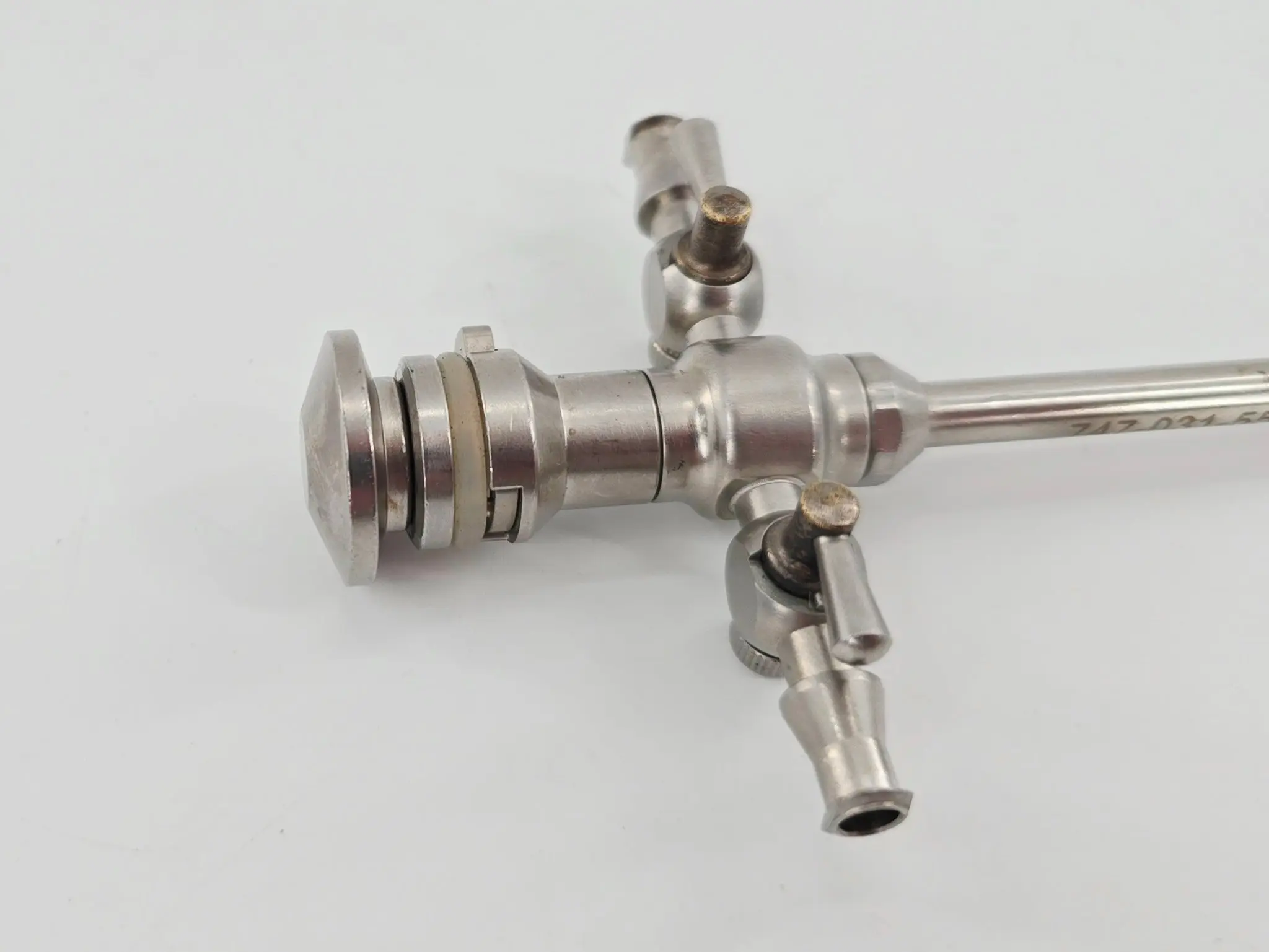 Stryker 747-031-530 5.8mm Endoscopy Cannula w/ Blunt Tip Obturator 6-7/8" - Image 7