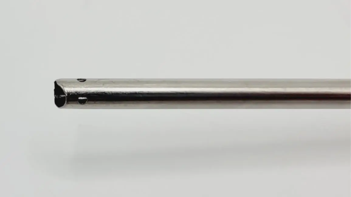 Stryker 747-031-550 5.8mm Cannula w/ 2 Rotating Stopcocks 6-1/8" - Image 4