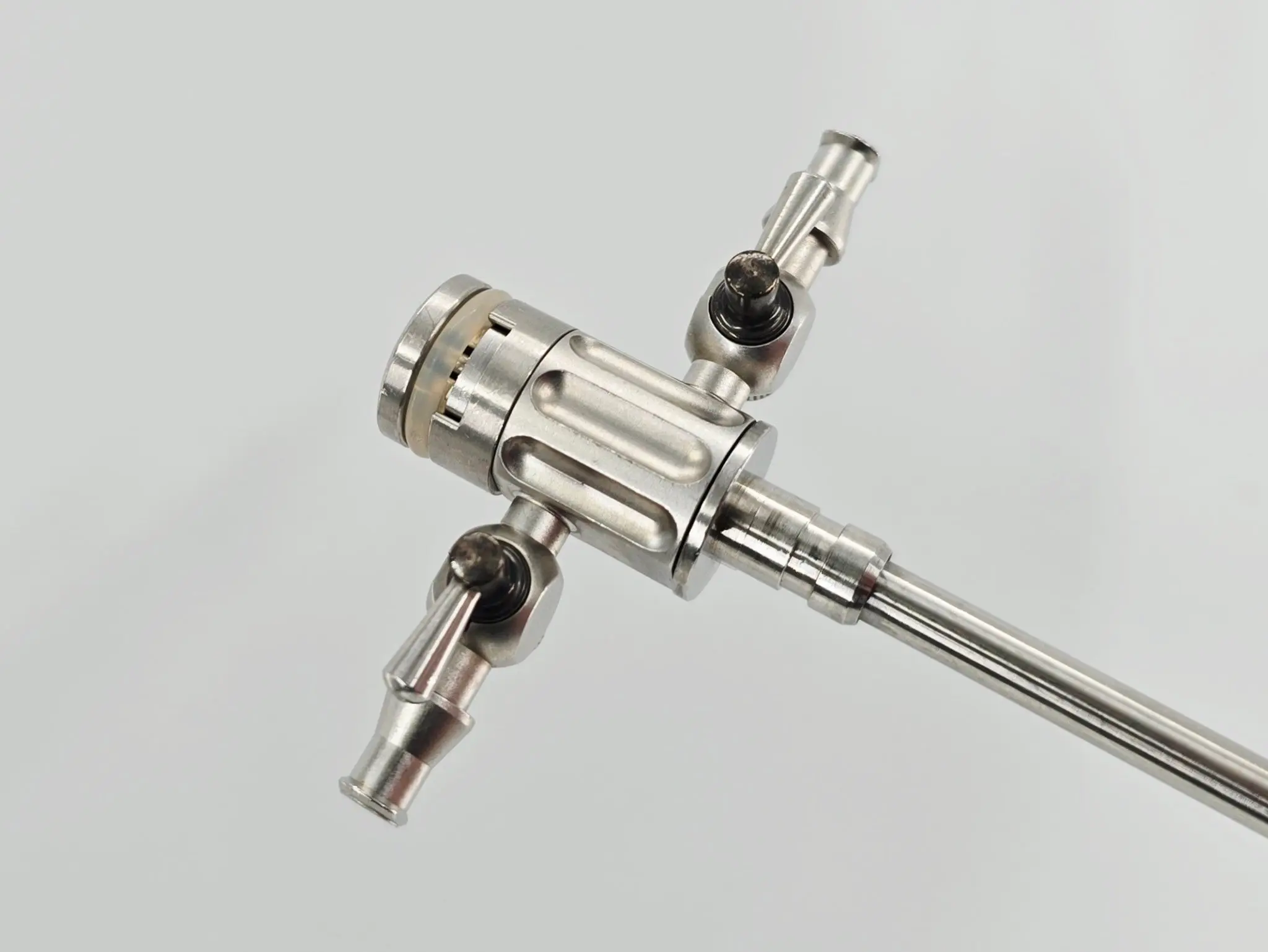 Stryker 747-031-650 6.5mm Inflow/Outflow Inner Cannula & Outer Sheath 6-1/4" - Image 6